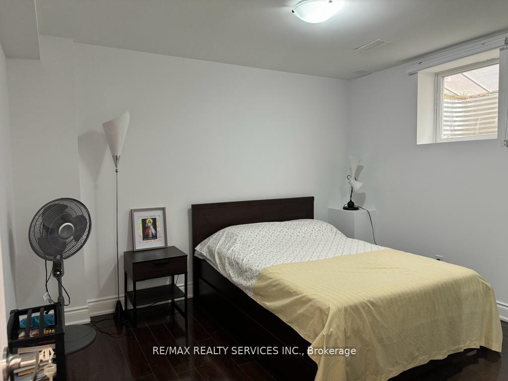 Photo 6 of Unit BSMT, 19 Beachville Circle, Brampton, Credit Valley — HOMEH