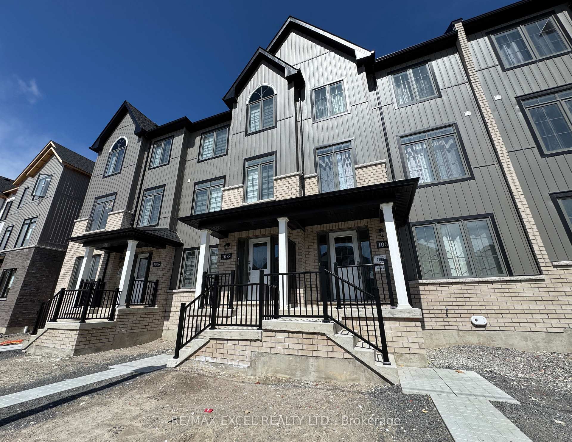 Photo 1 of 1058 Dyas Avenue, Oshawa, Kedron — HOMEH