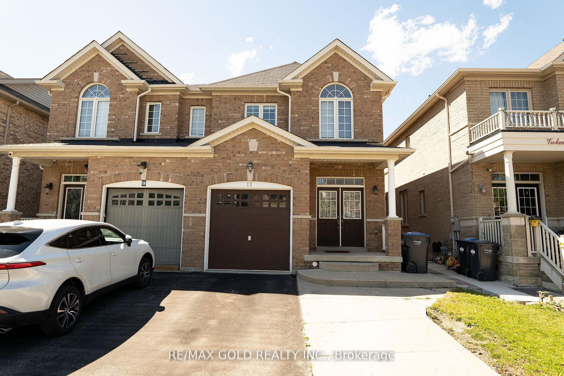 Photo 1 of Unit (Upper), 11 Vanderpool Crescent, Brampton, Bram East — HOMEH