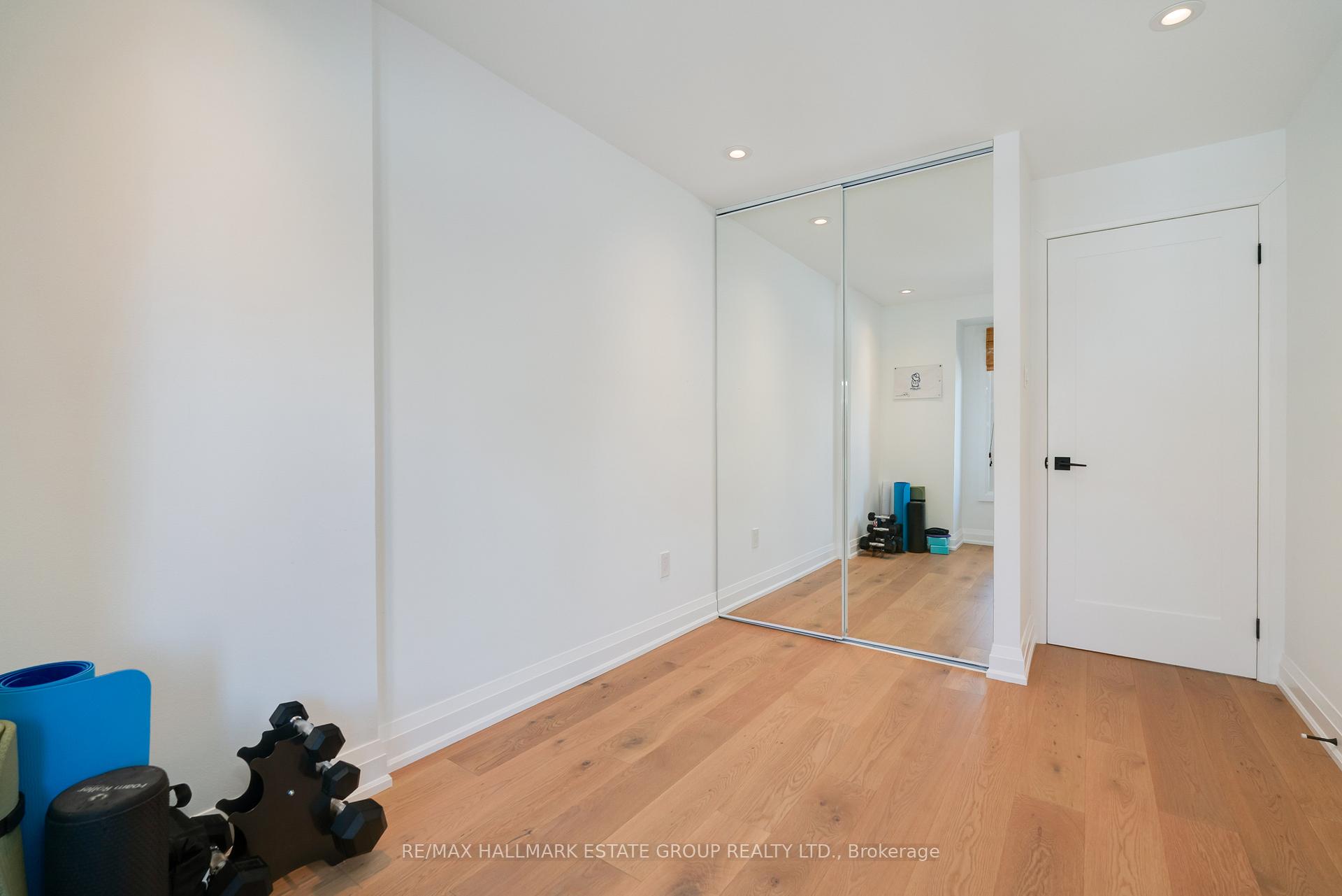 Photo 21 of Unit Lower, 51 Longboat Avenue, Toronto, Waterfront Communities — HOMEH