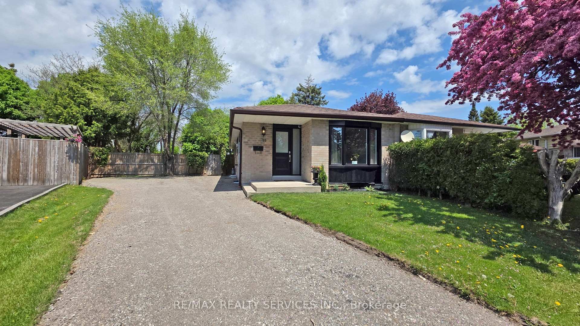 Front of 55 Greenwood Crescent