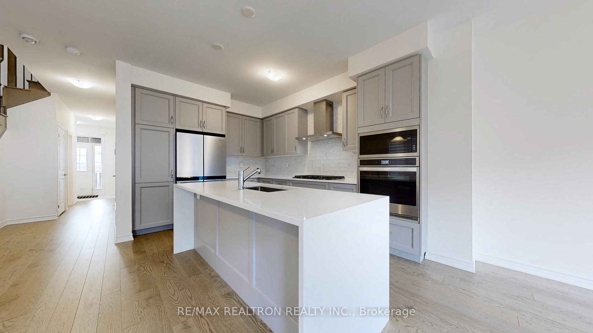 Photo 15 of 19 Macpherson St, Whitby, Rural Whitby — HOMEH