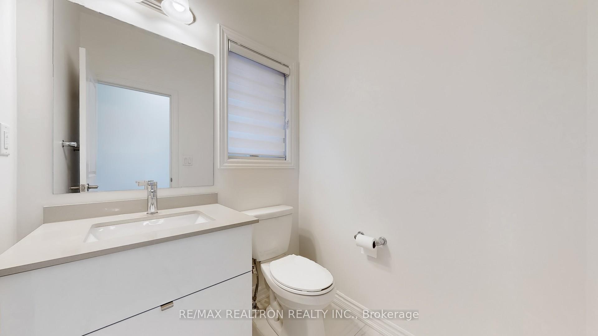 Photo 11 of 19 Macpherson St, Whitby, Rural Whitby — HOMEH