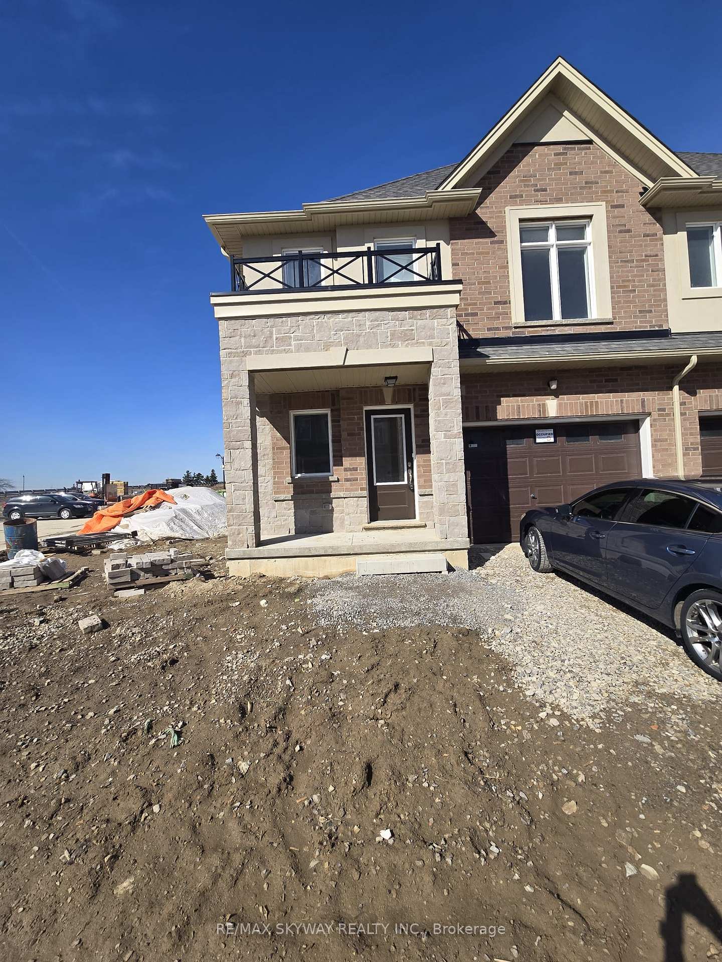 Photo 1 of Unit 15, 205 Thames Way, Hamilton, Mount Hope — HOMEH