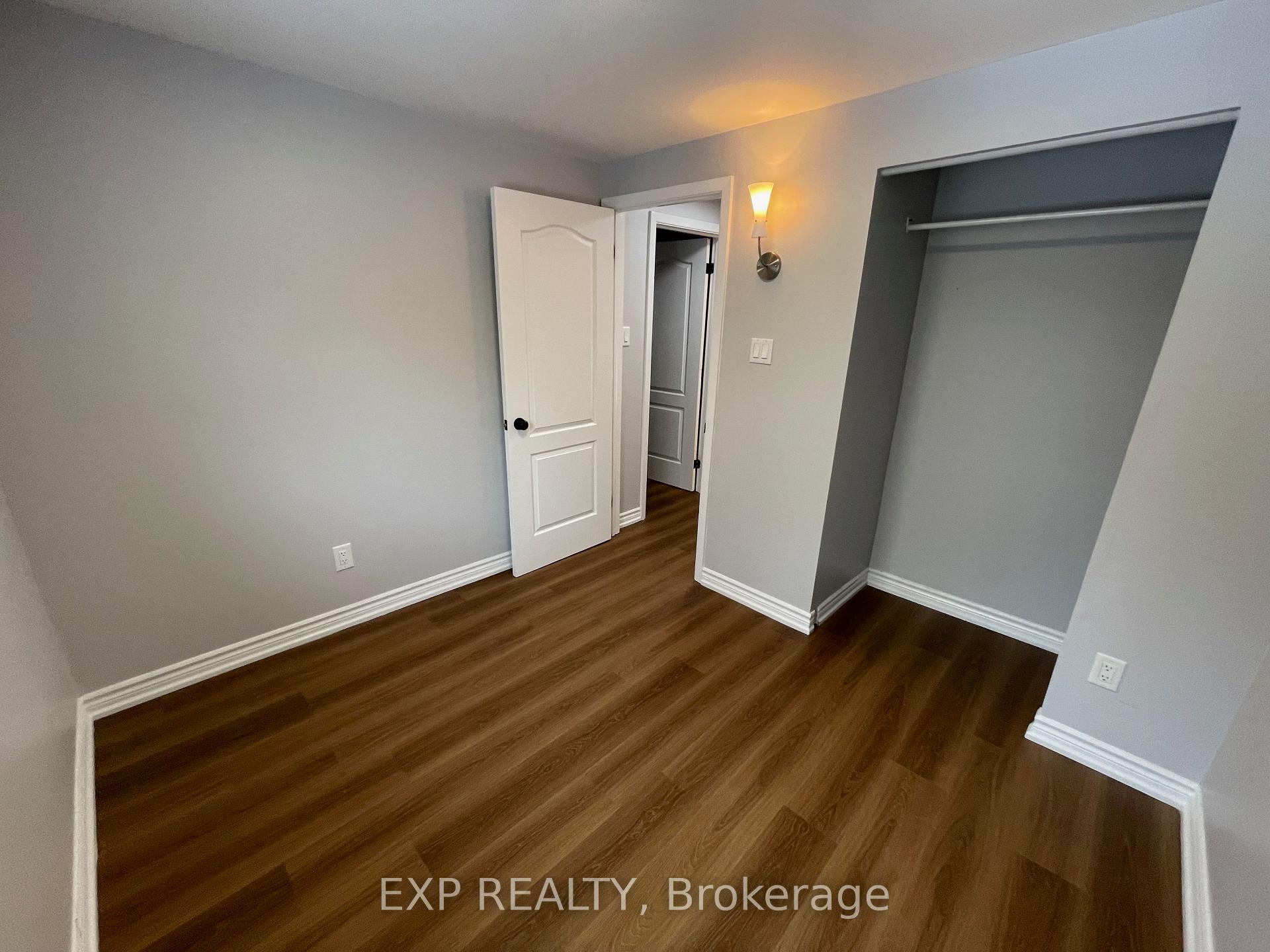 Photo 19 of 7 Burbank Pl (Main), Barrie, Wellington — HOMEH
