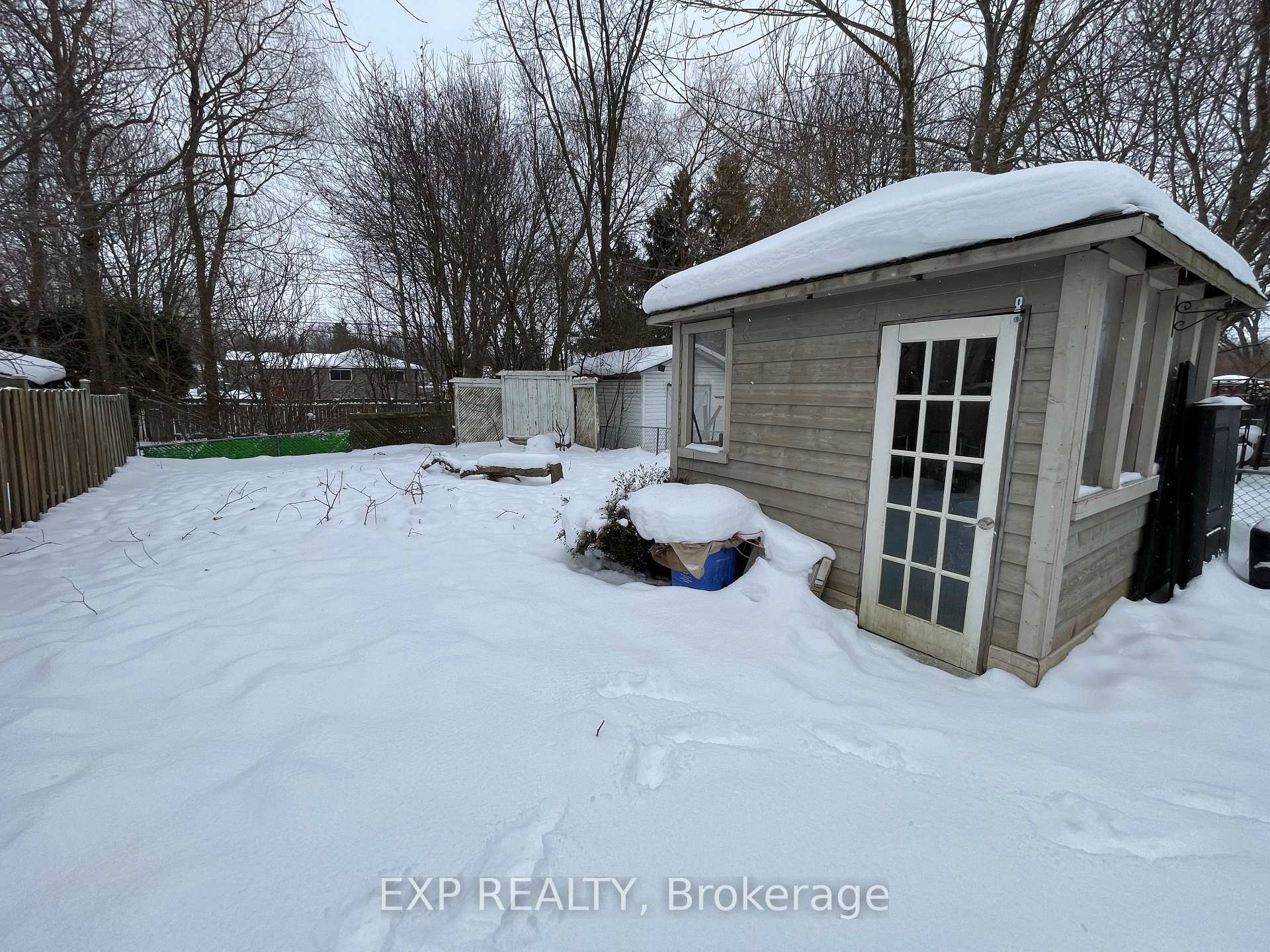 Photo 26 of 7 Burbank Pl (Main), Barrie, Wellington — HOMEH