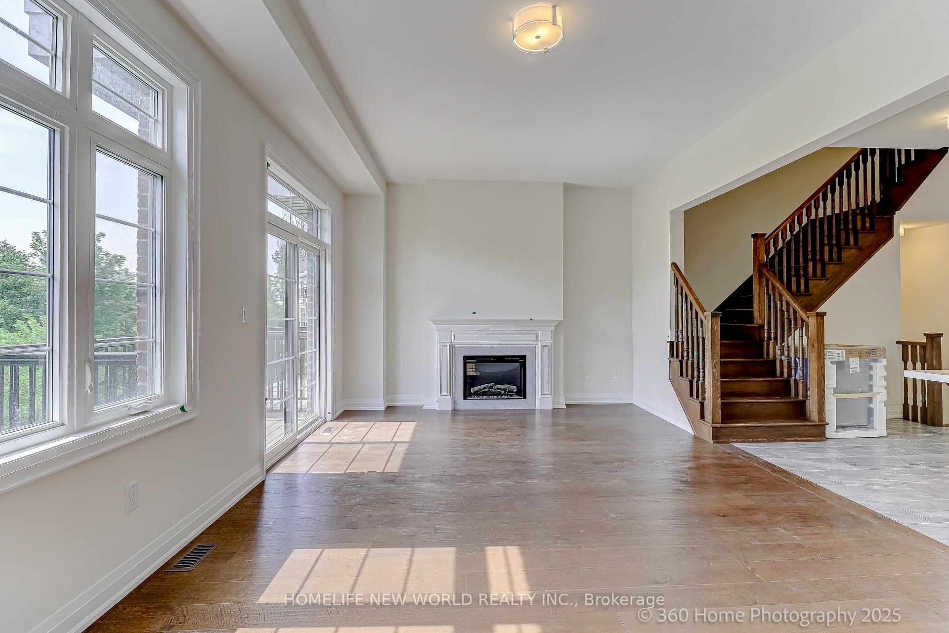 Photo 6 of 77 West Village Lane SE, Markham, Angus Glen — HOMEH