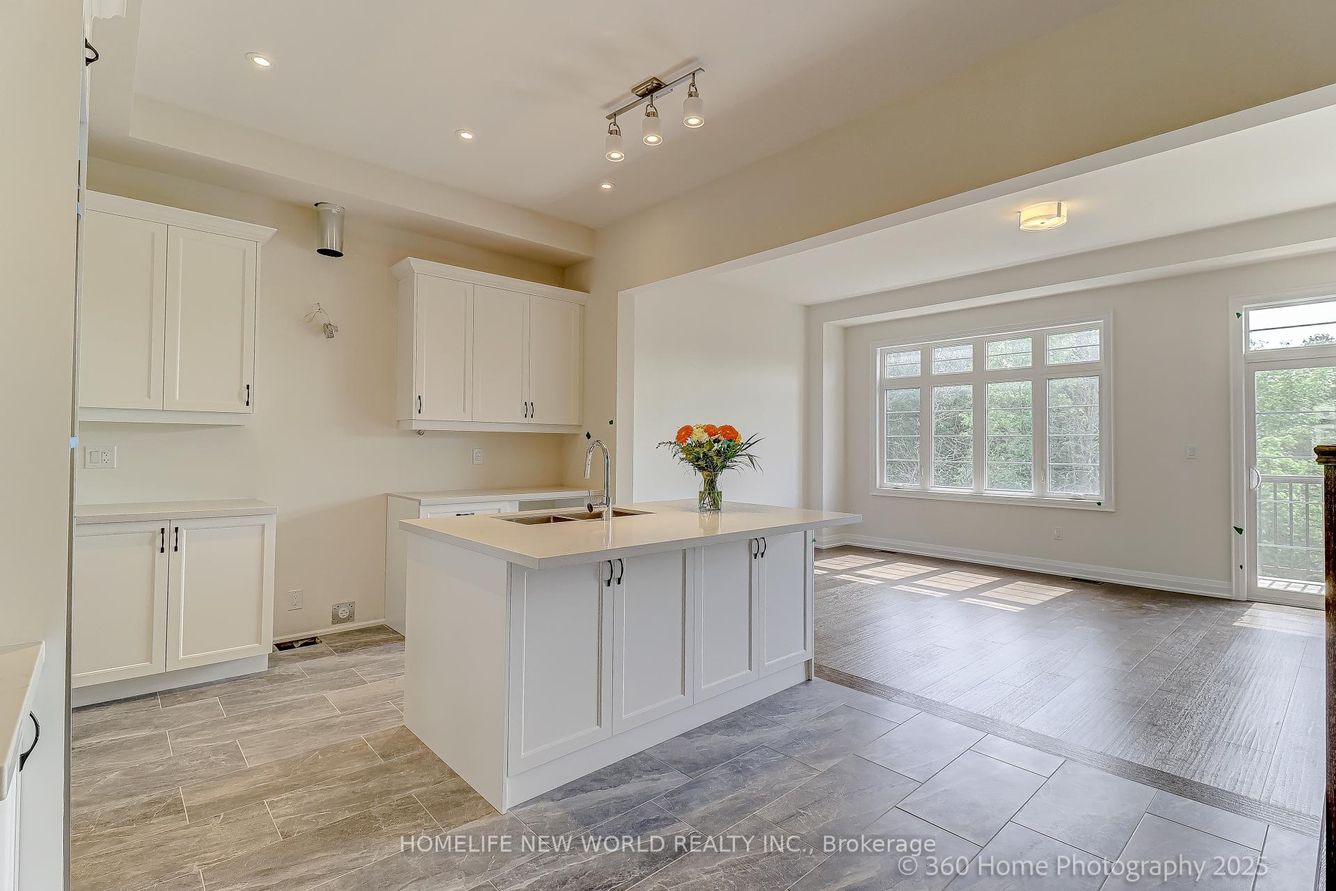Photo 11 of 77 West Village Lane SE, Markham, Angus Glen — HOMEH