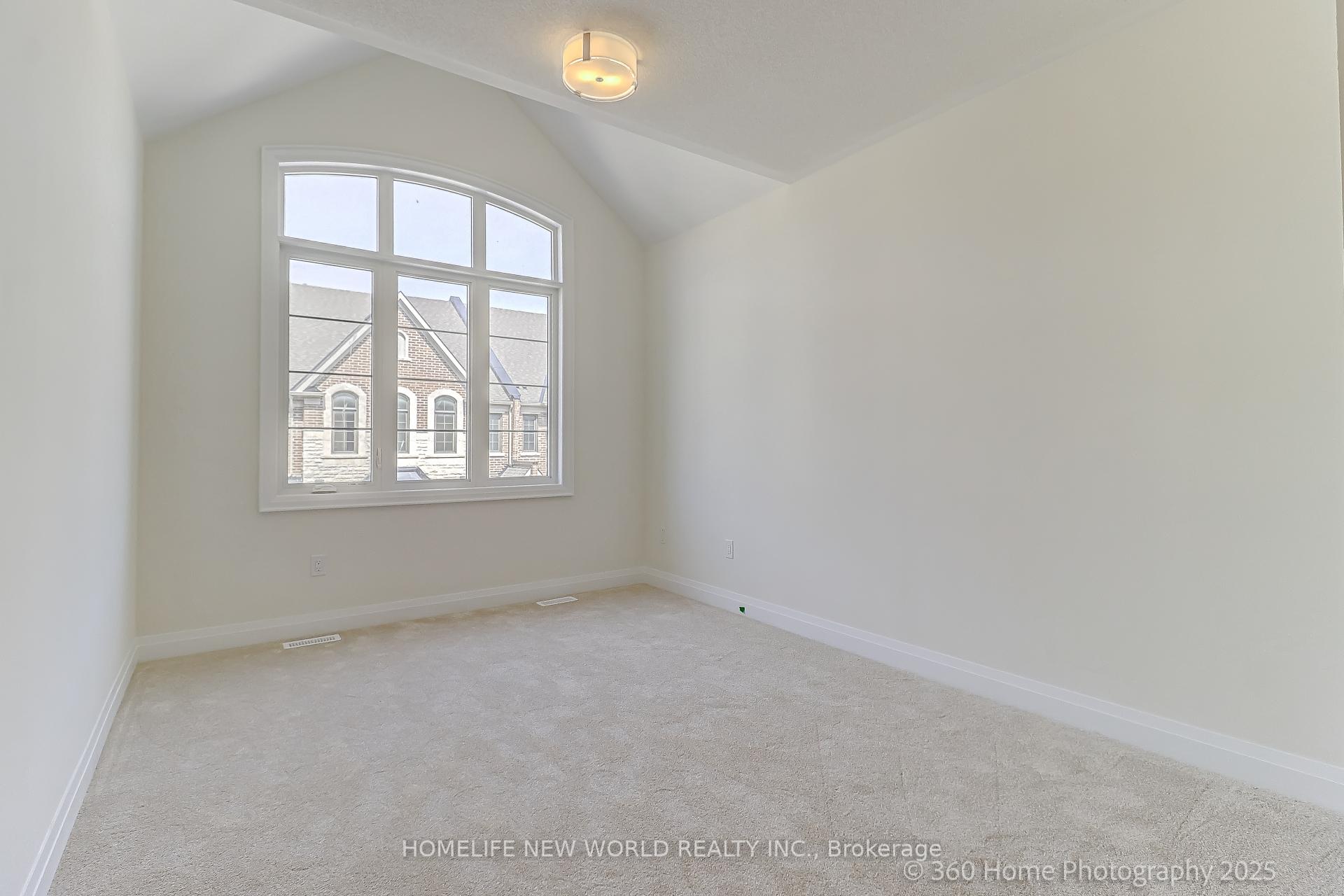 Photo 19 of 77 West Village Lane SE, Markham, Angus Glen — HOMEH