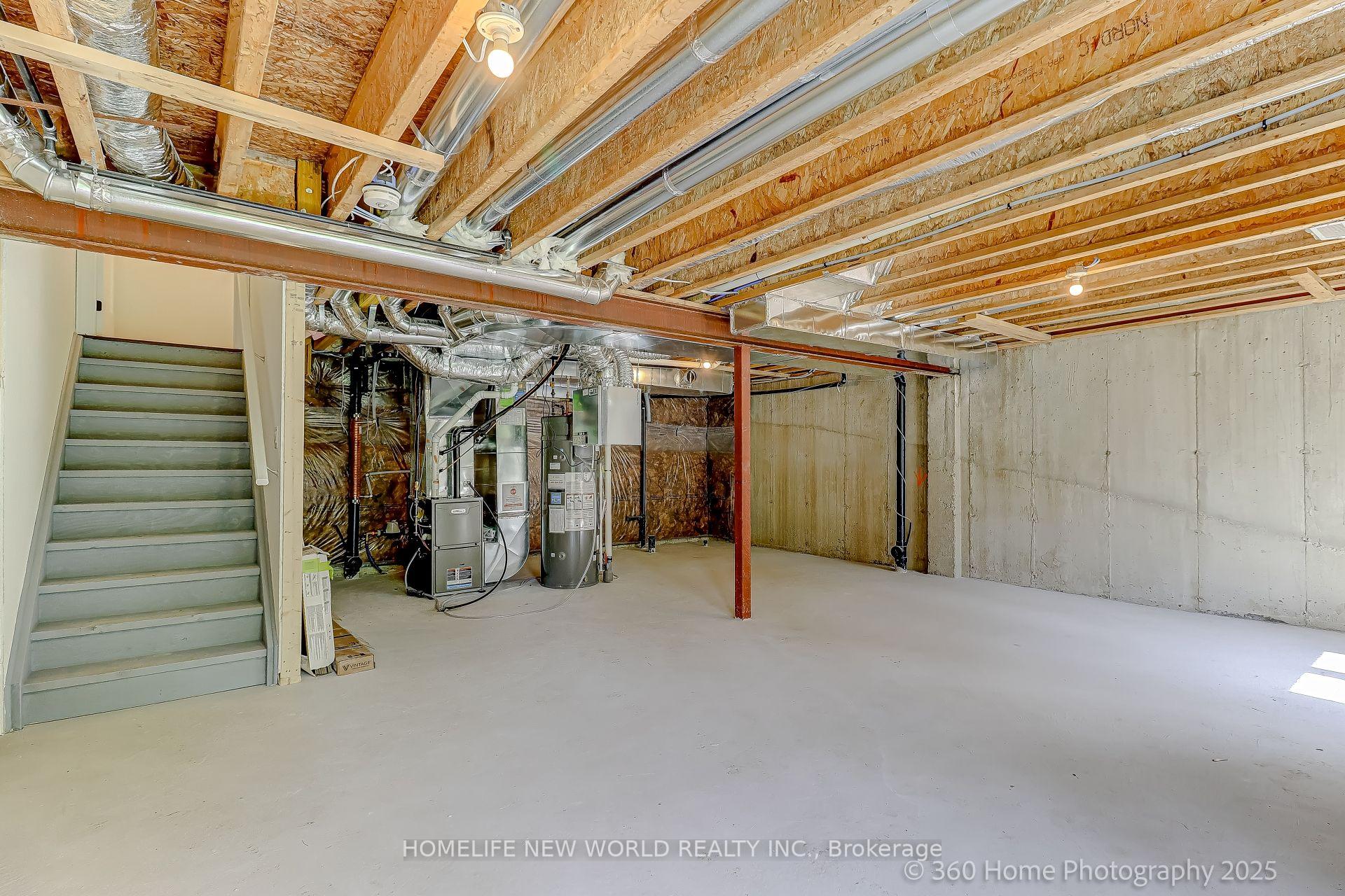 Photo 29 of 77 West Village Lane SE, Markham, Angus Glen — HOMEH