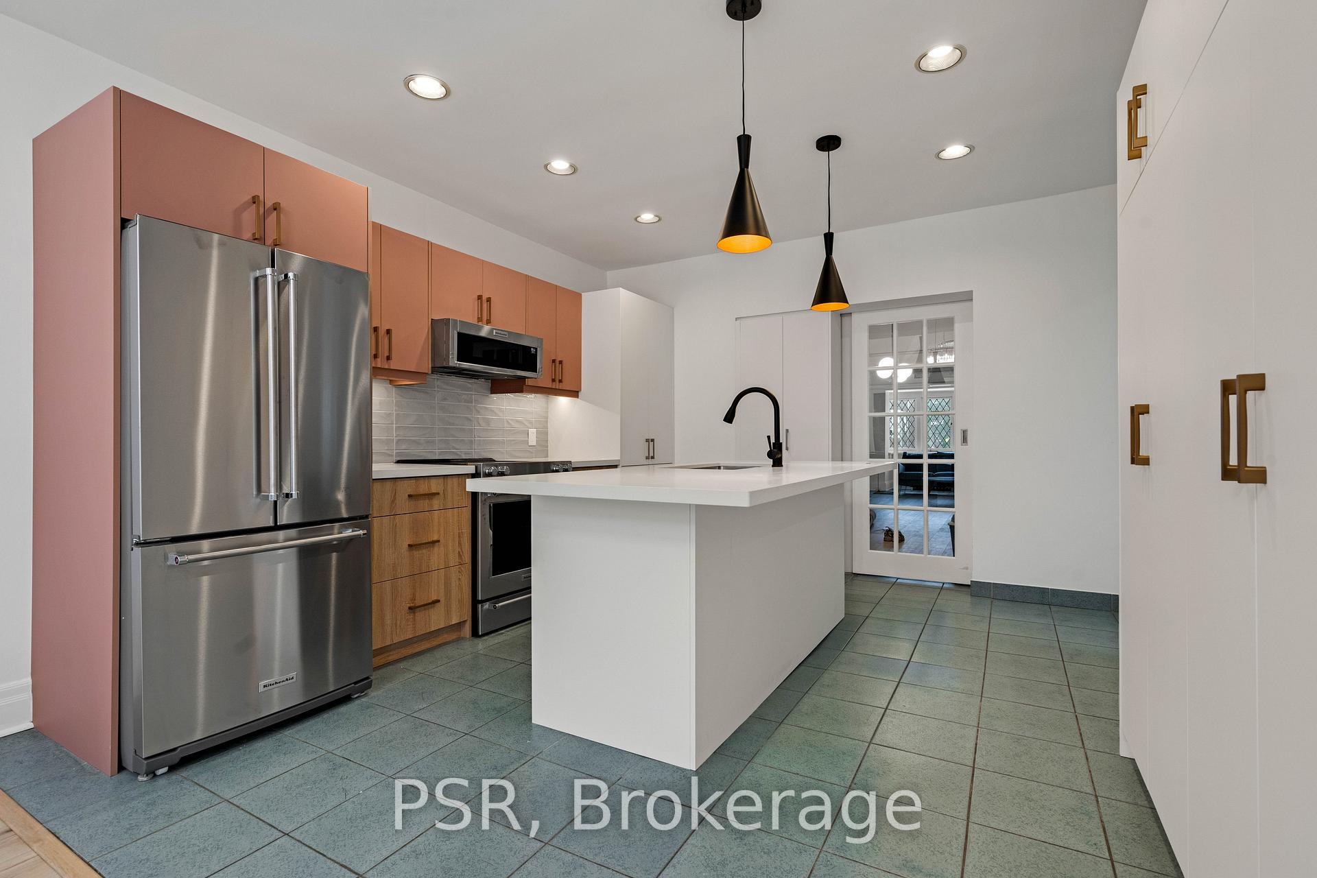 Photo 19 of 48 Colin Avenue, Toronto, Yonge-Eglinton — HOMEH