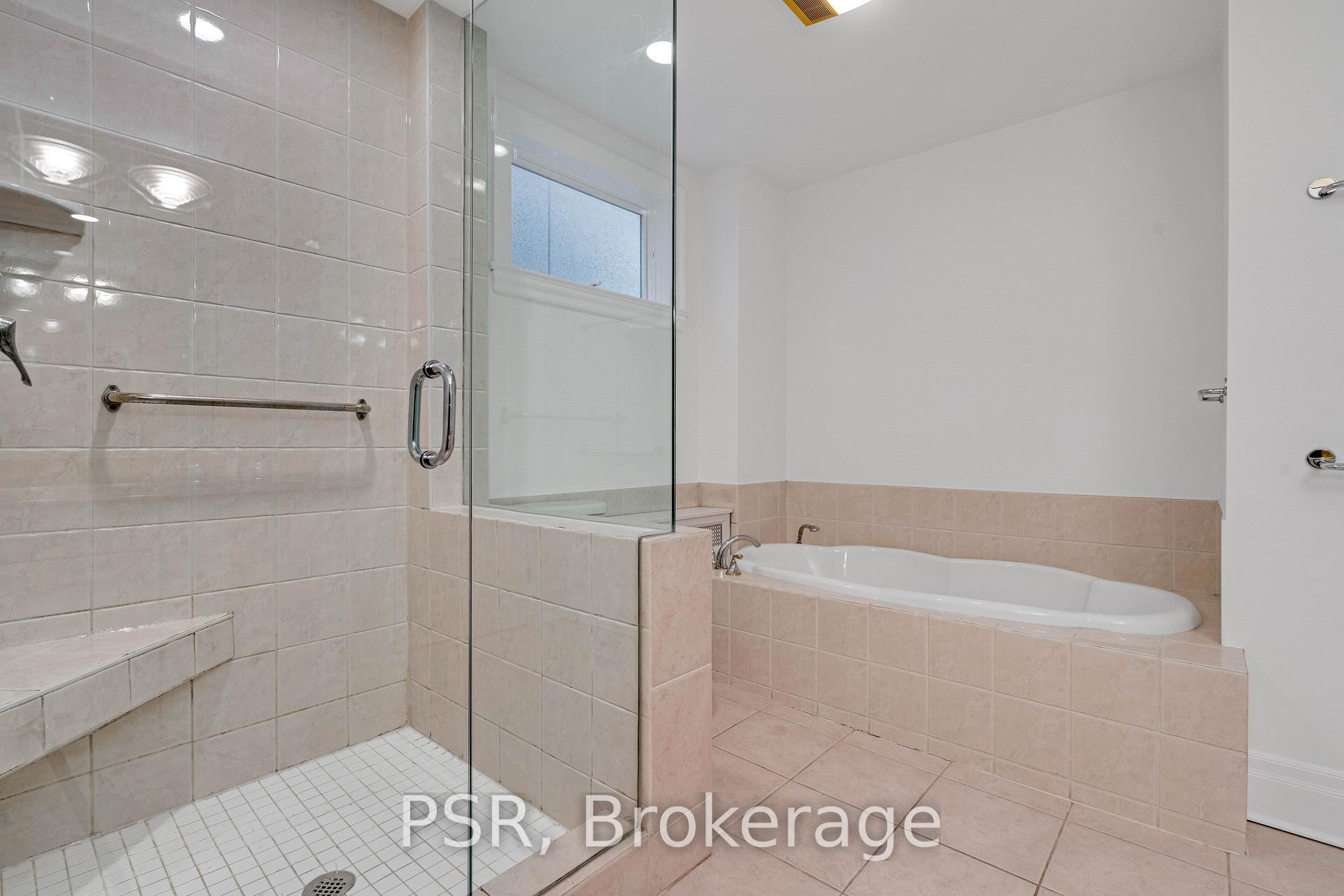 Photo 25 of 48 Colin Avenue, Toronto, Yonge-Eglinton — HOMEH