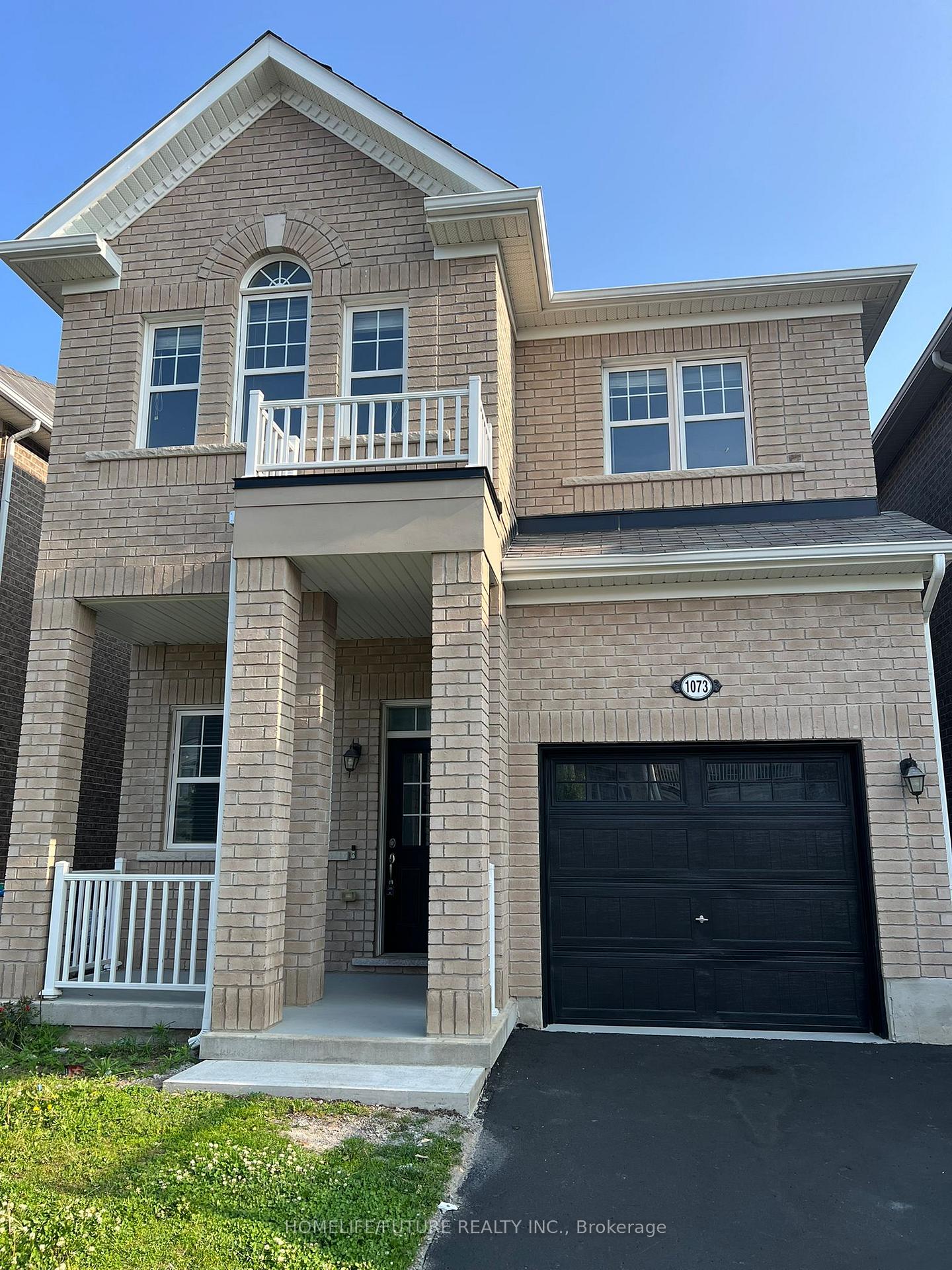Photo 1 of 1073 Foxtail Crescent, Pickering, Rural Pickering — HOMEH