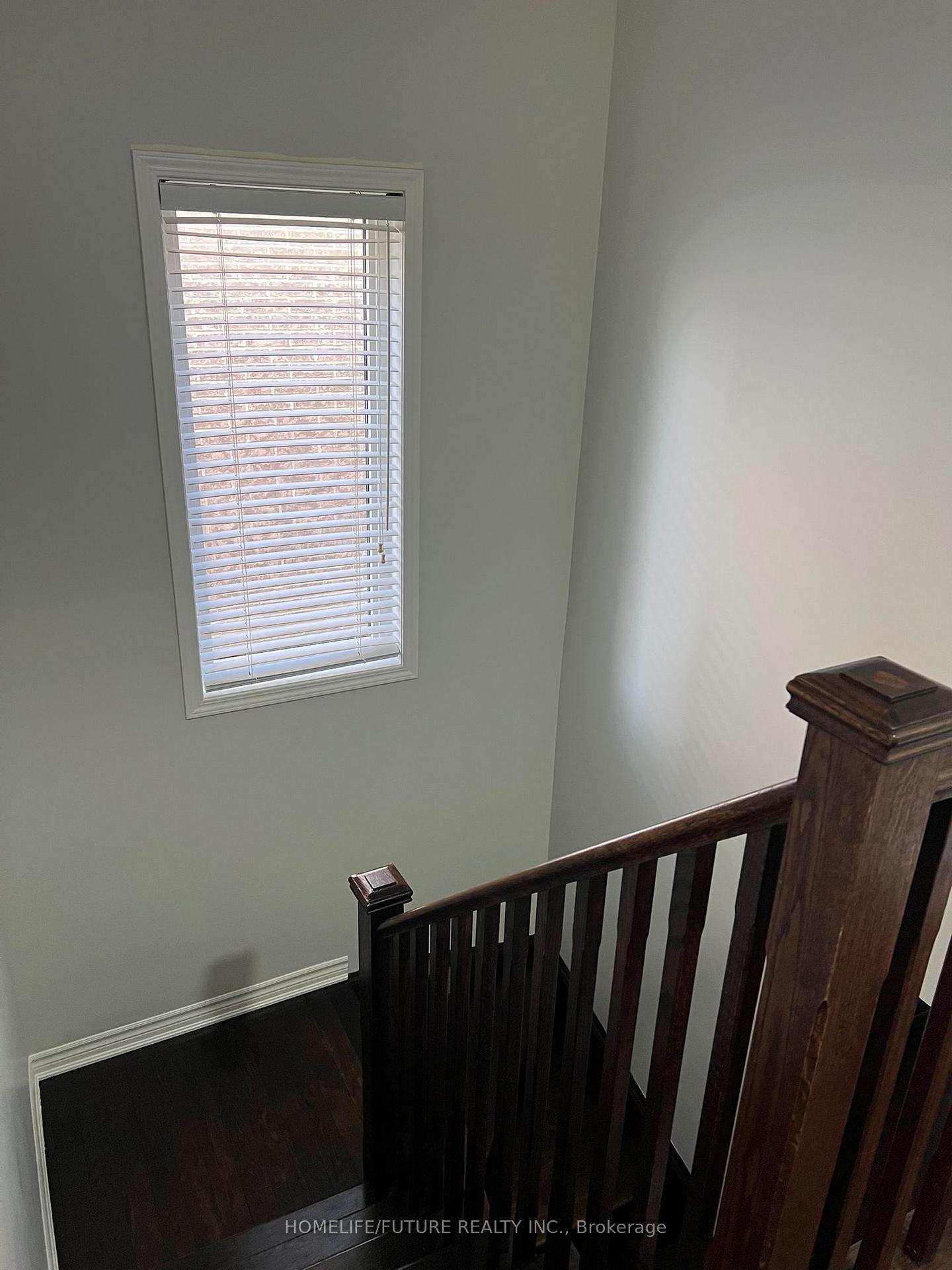 Photo 9 of 1073 Foxtail Crescent, Pickering, Rural Pickering — HOMEH