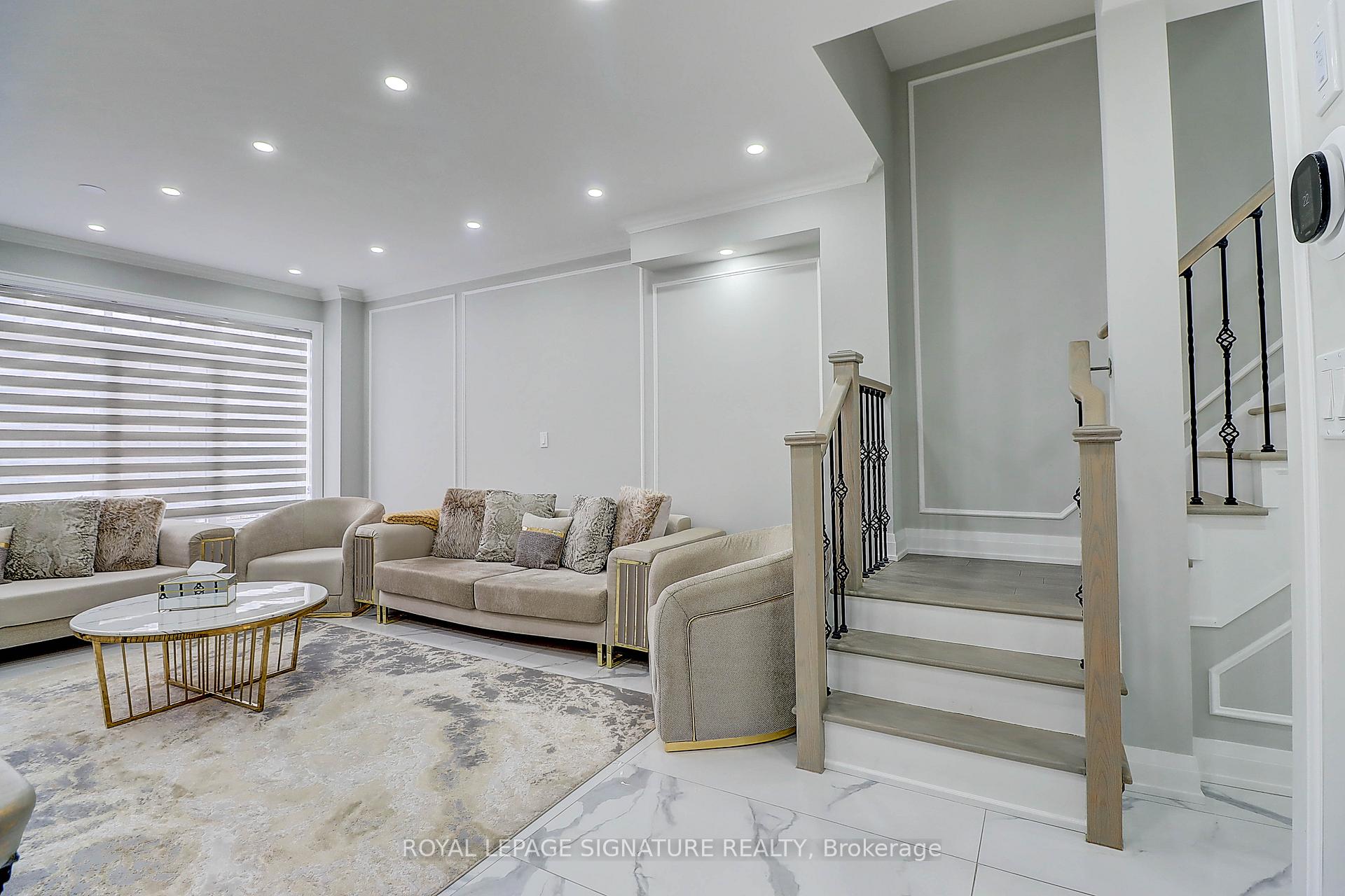Photo 10 of 3 Sidaway Lane, Ajax, Central — HOMEH