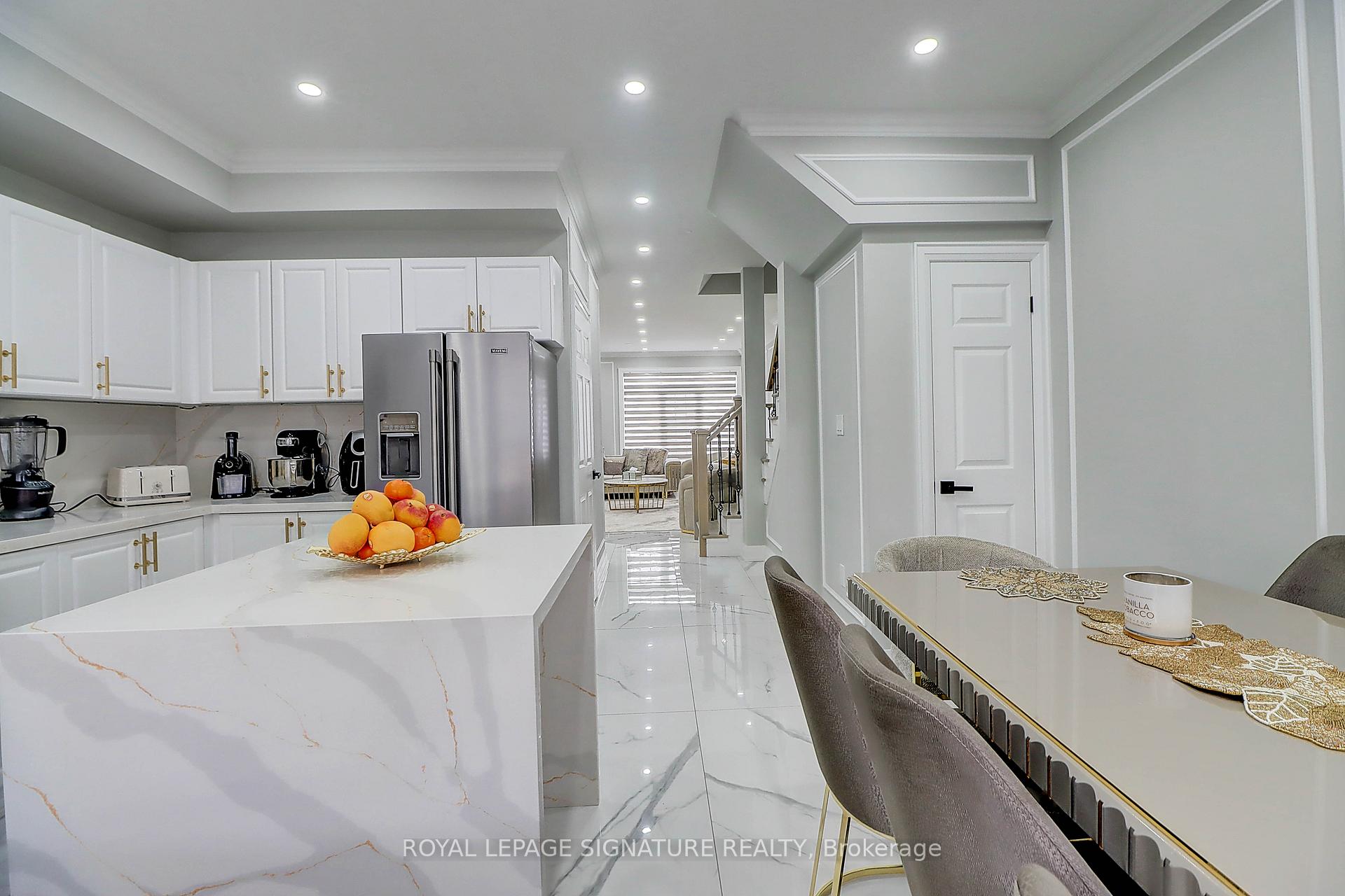 Photo 19 of 3 Sidaway Lane, Ajax, Central — HOMEH