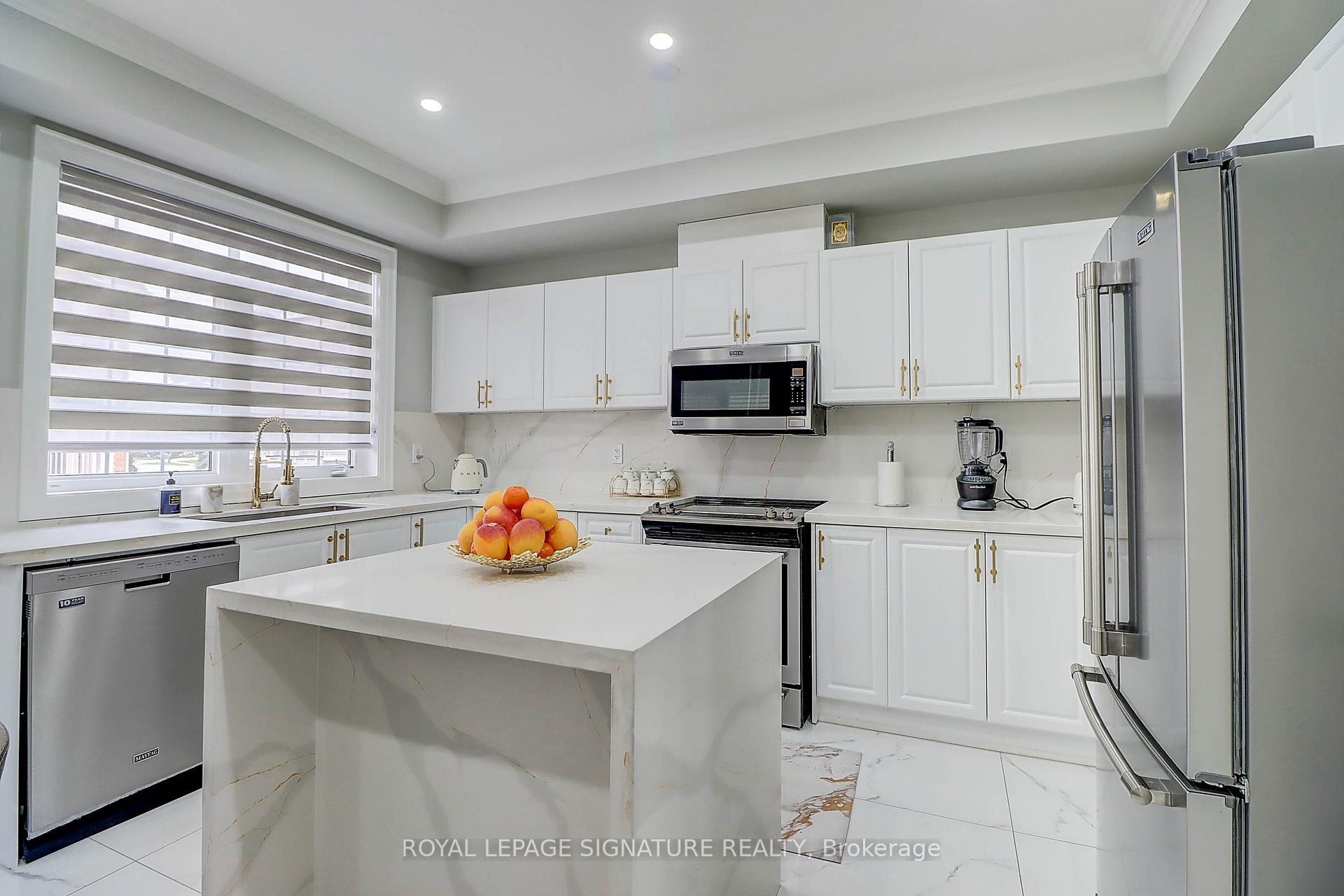 Photo 26 of 3 Sidaway Lane, Ajax, Central — HOMEH