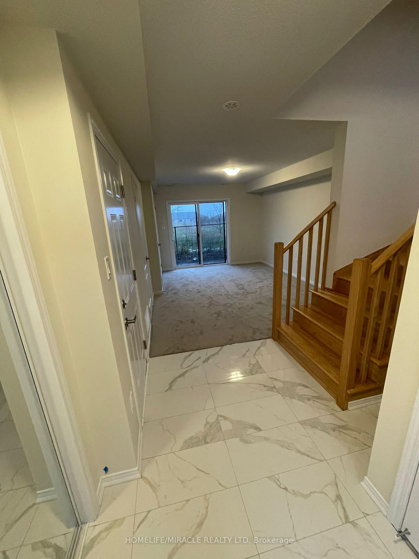 Photo 14 of 19 Utter Place, Hamilton, Stoney Creek — HOMEH