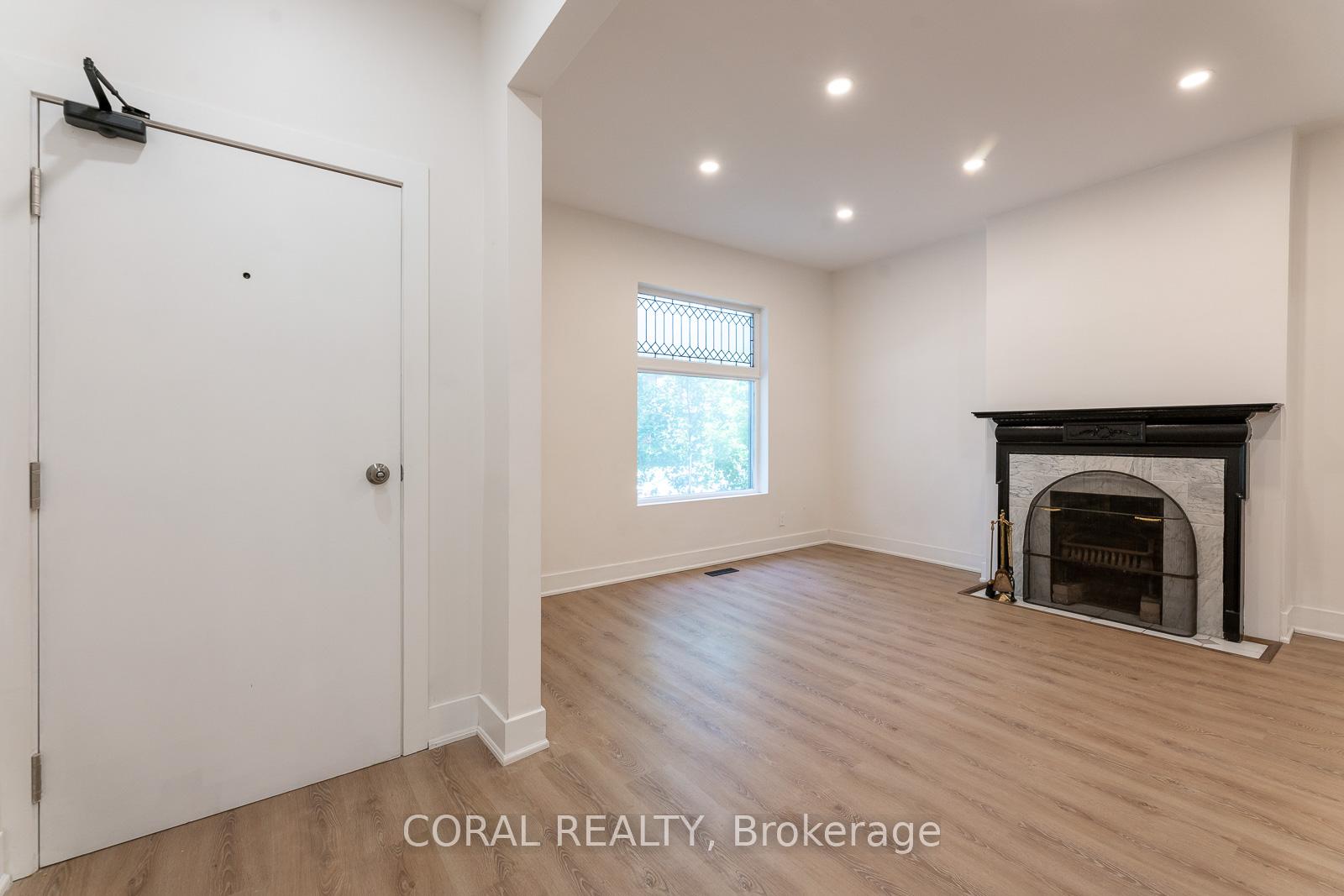 Photo 2 of Unit Main (Main & Lower), 29 Victor Avenue, Toronto, North Riverdale — HOMEH