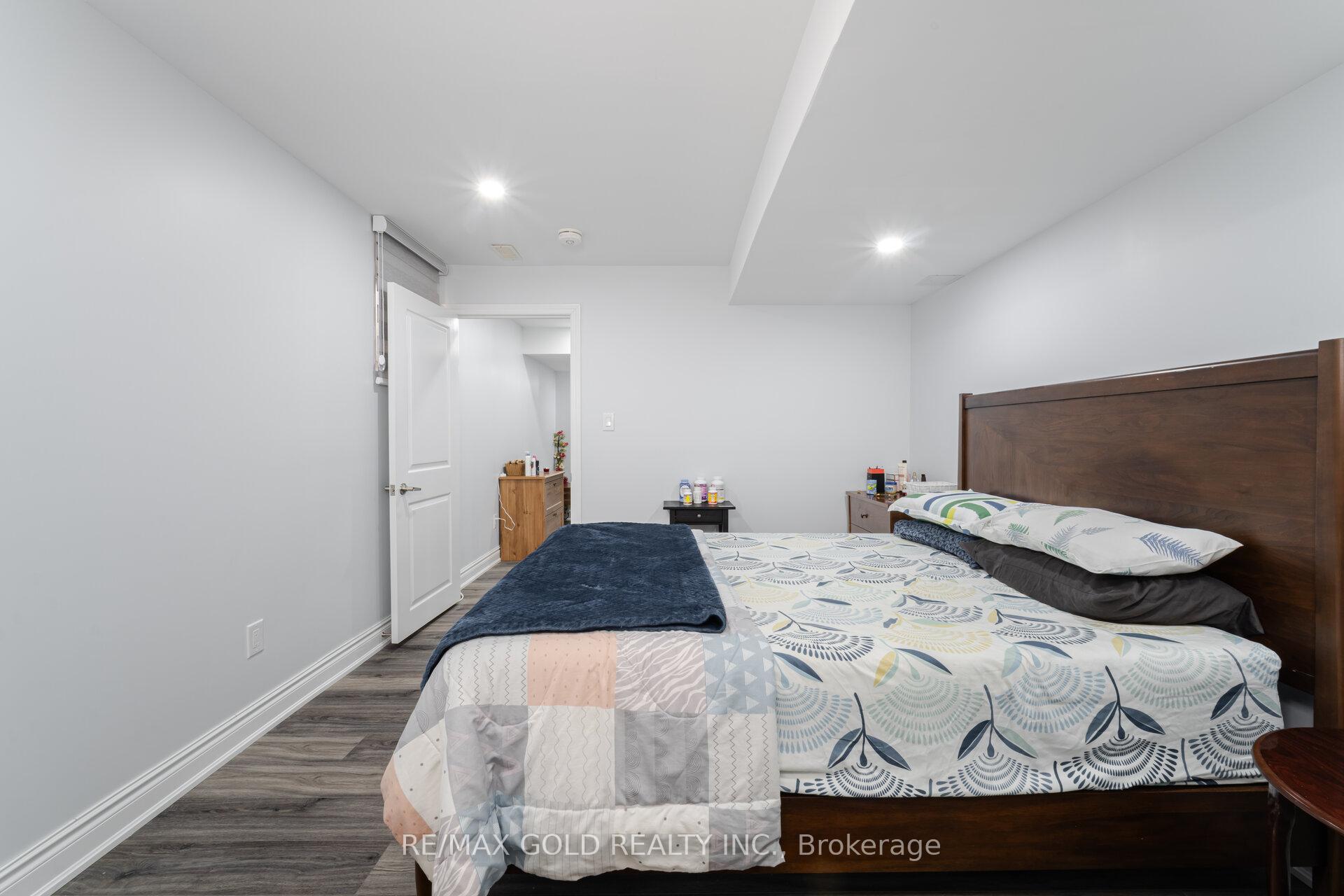 Photo 12 of Unit unit 2, 13 Redfern Street, Brampton, Northwest Brampton — HOMEH