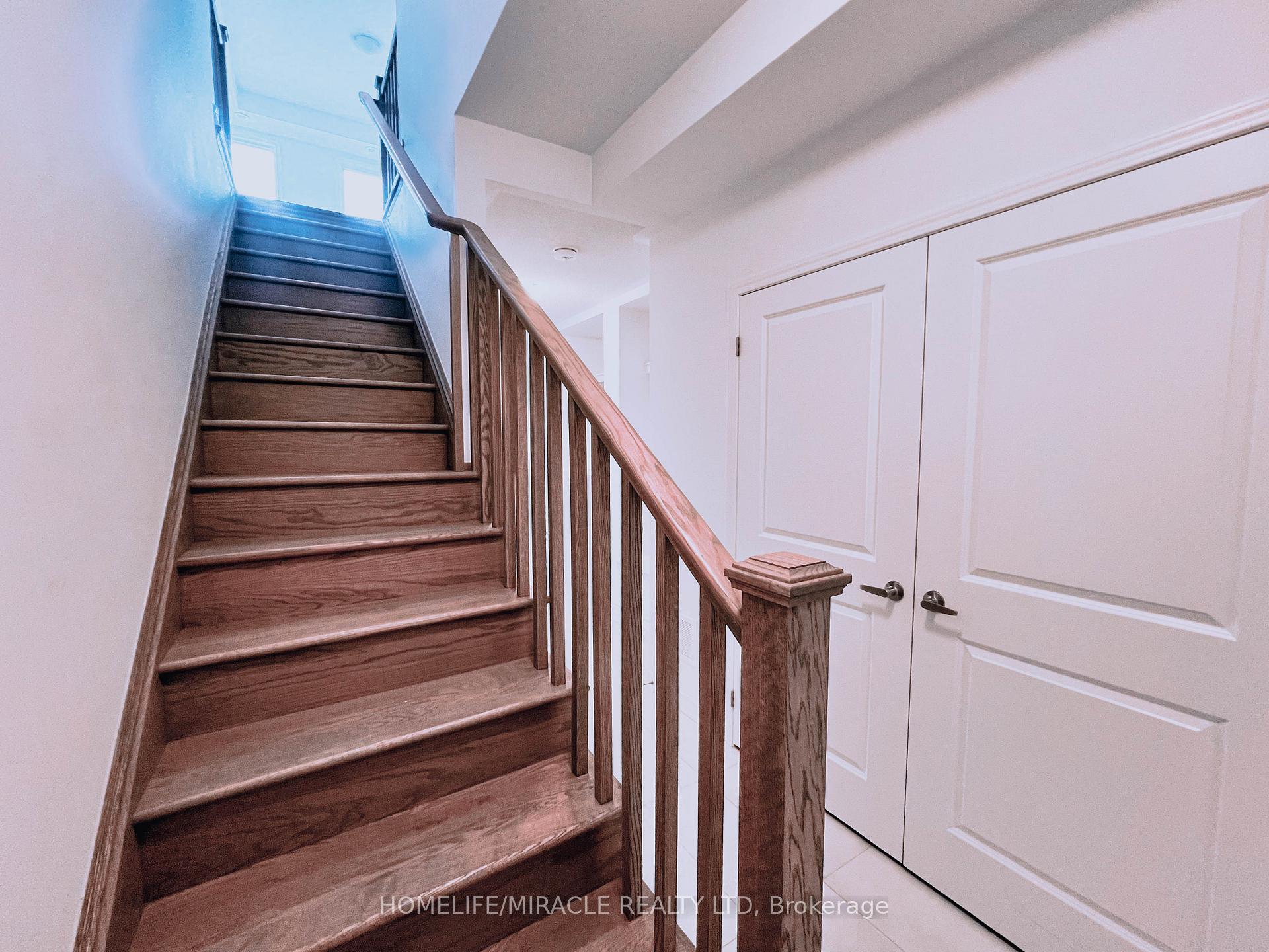 Photo 45 of 54 Elmer Moss Avenue, Caledon, Caledon East — HOMEH