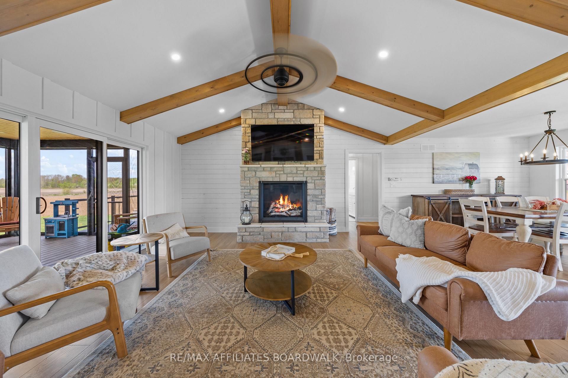 Photo 6 of 3402 Stagecoach Road, Ottawa, Osgoode — HOMEH
