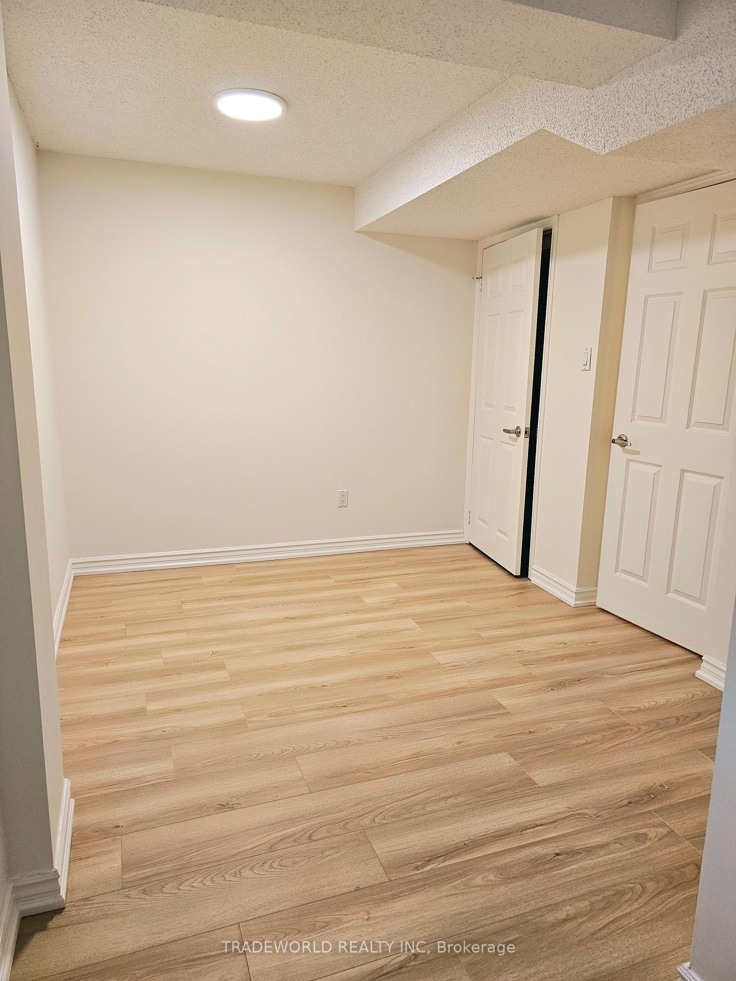 Photo 23 of 49 Livingstone Road, Markham, Thornlea — HOMEH