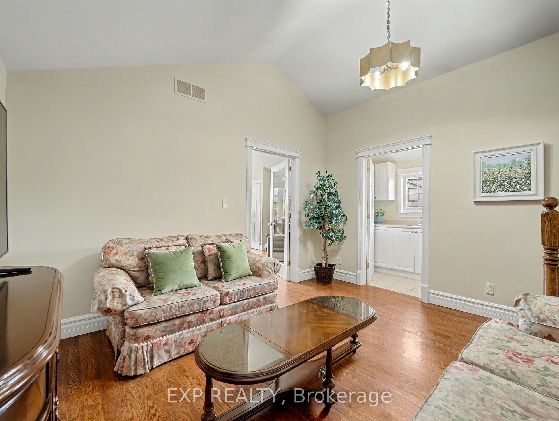 Photo 17 of 685 Beach Boulevard, Hamilton, Hamilton Beach — HOMEH