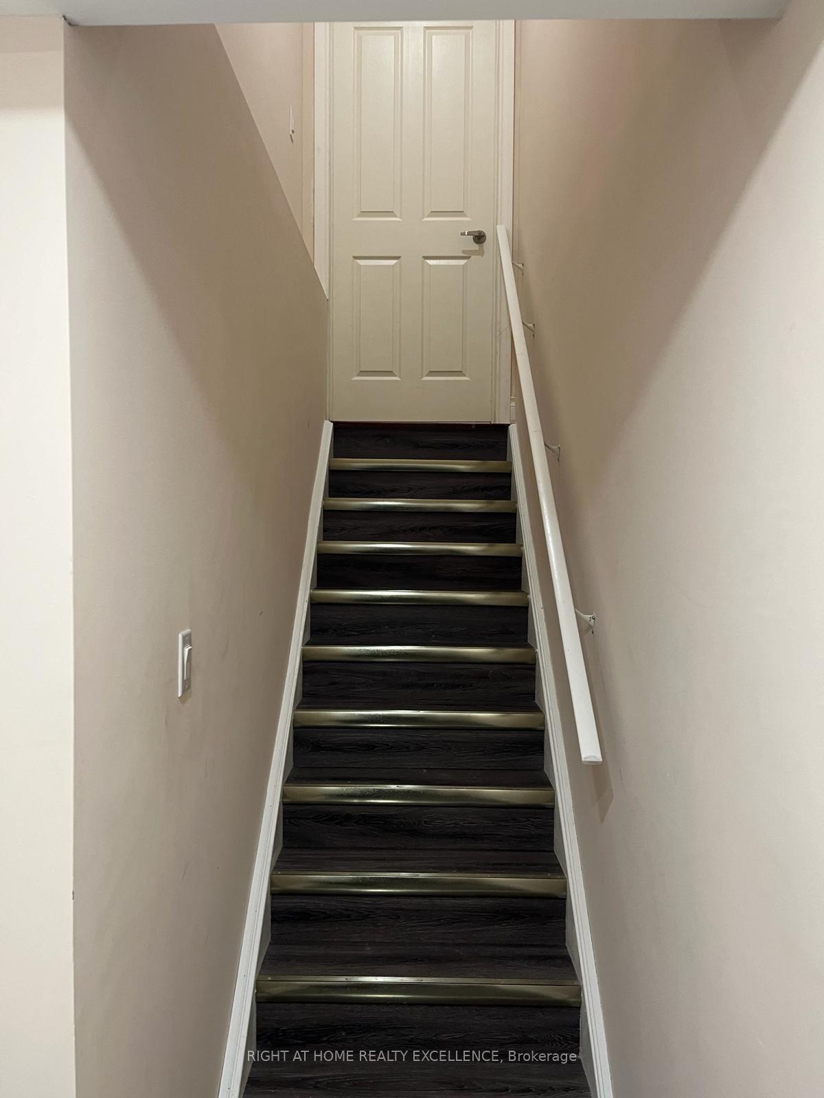 Photo 2 of Unit BSMT, 9 Falkland Road, Brampton, Toronto Gore Rural Estate — HOMEH