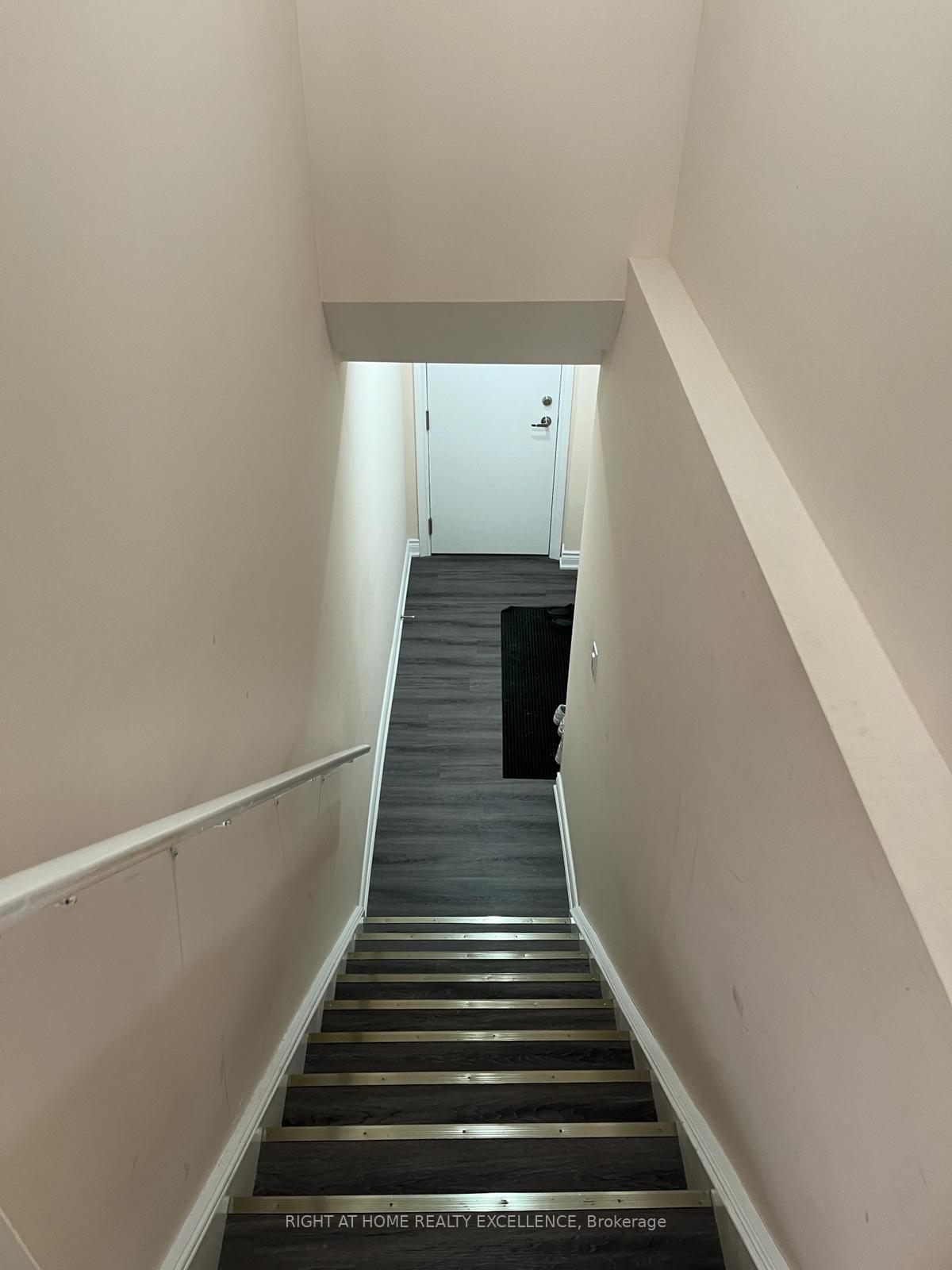 Photo 4 of Unit BSMT, 9 Falkland Road, Brampton, Toronto Gore Rural Estate — HOMEH