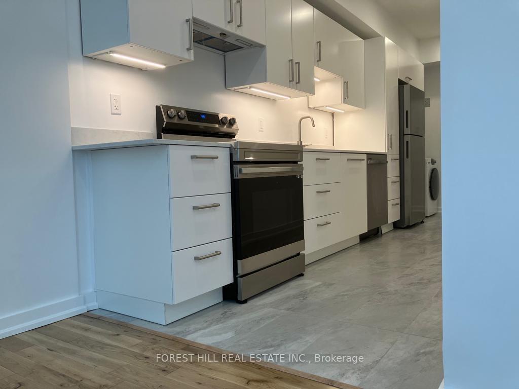 Photo 2 of Unit 4, 96 Harbord Street, Toronto, University — HOMEH