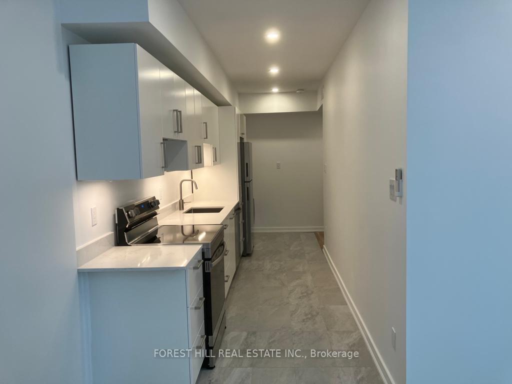 Photo 8 of Unit 4, 96 Harbord Street, Toronto, University — HOMEH