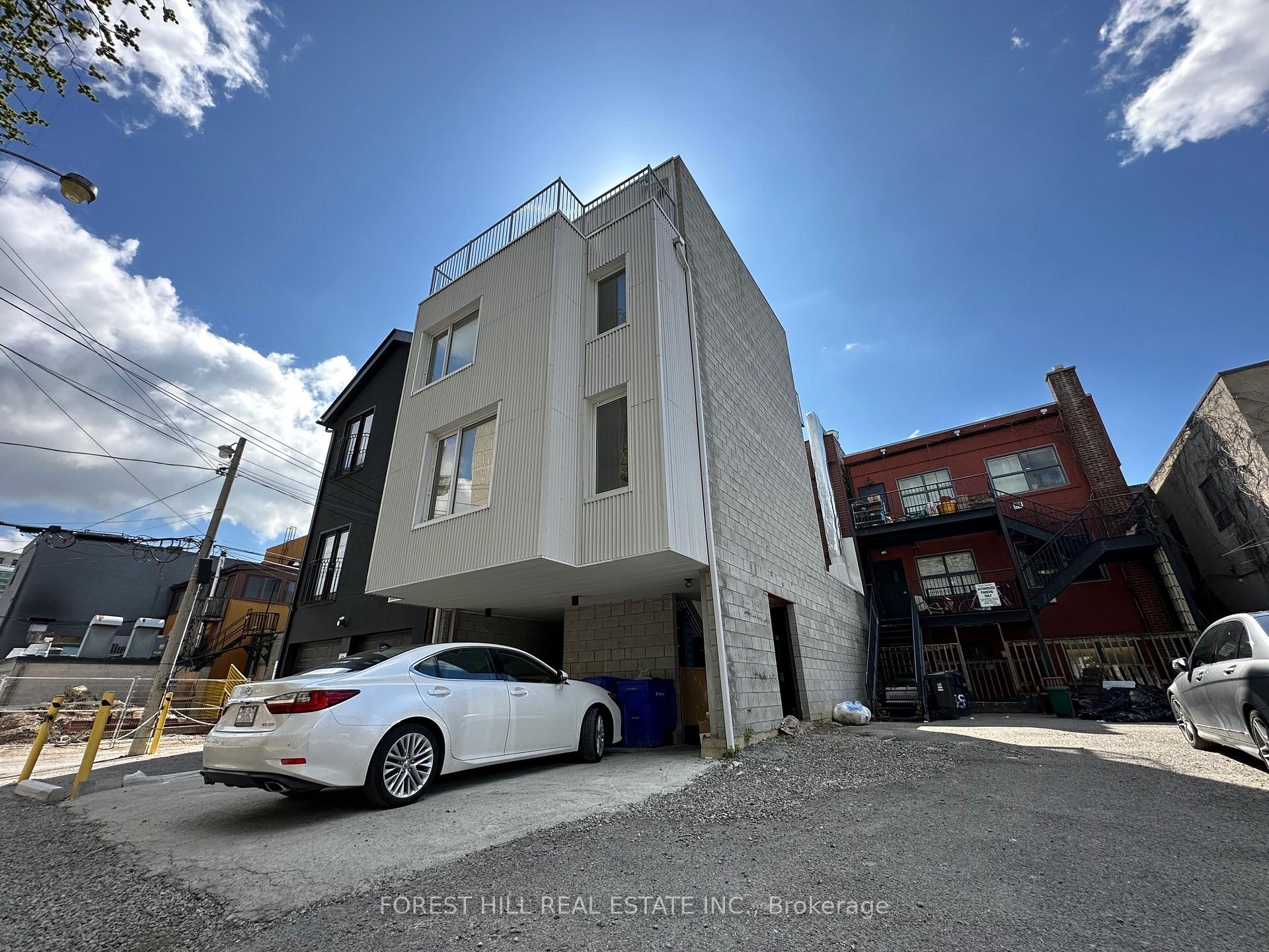 Photo 12 of Unit 4, 96 Harbord Street, Toronto, University — HOMEH