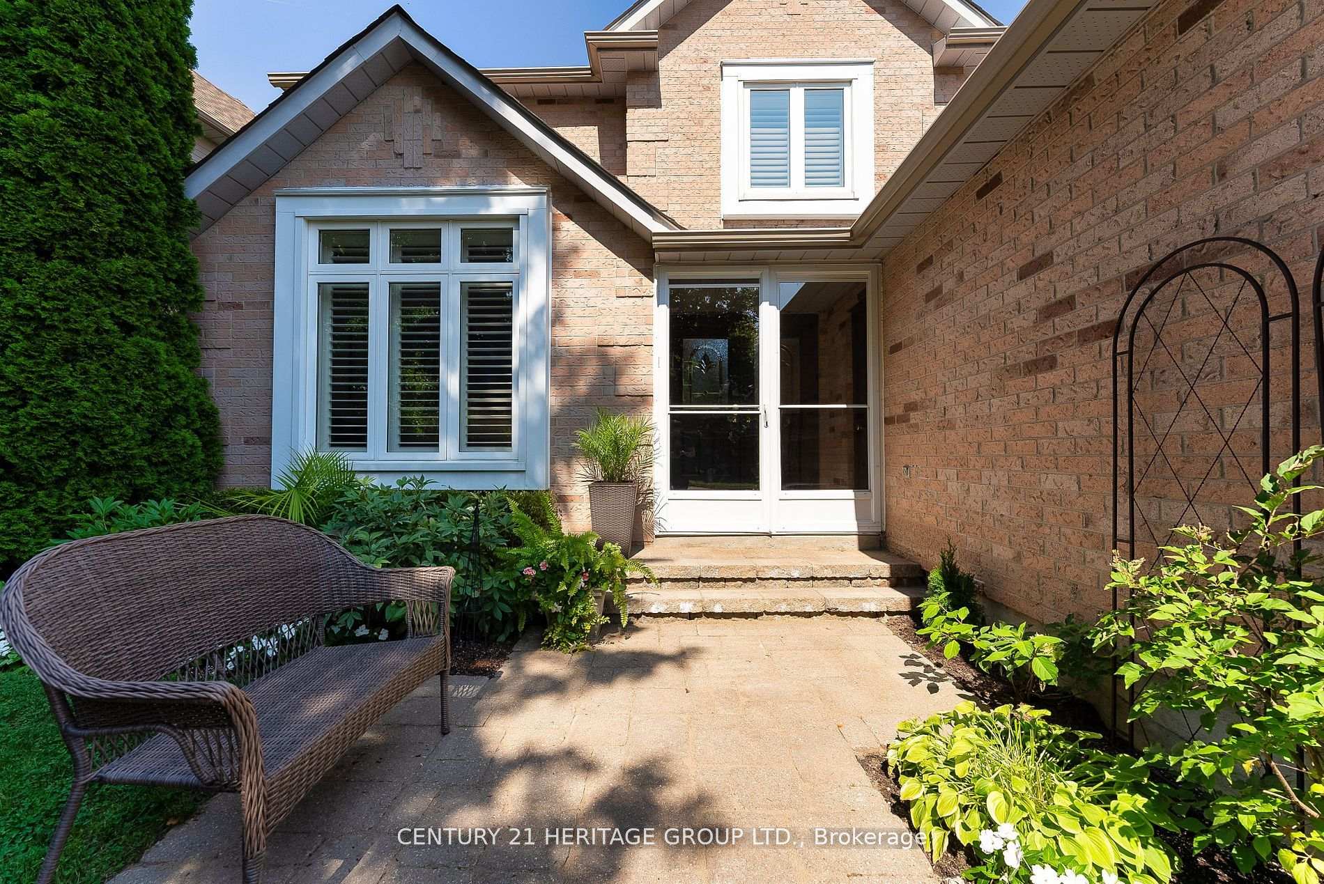Photo 3 of 140 Tamarac Trail S, Aurora, Aurora Highlands — HOMEH