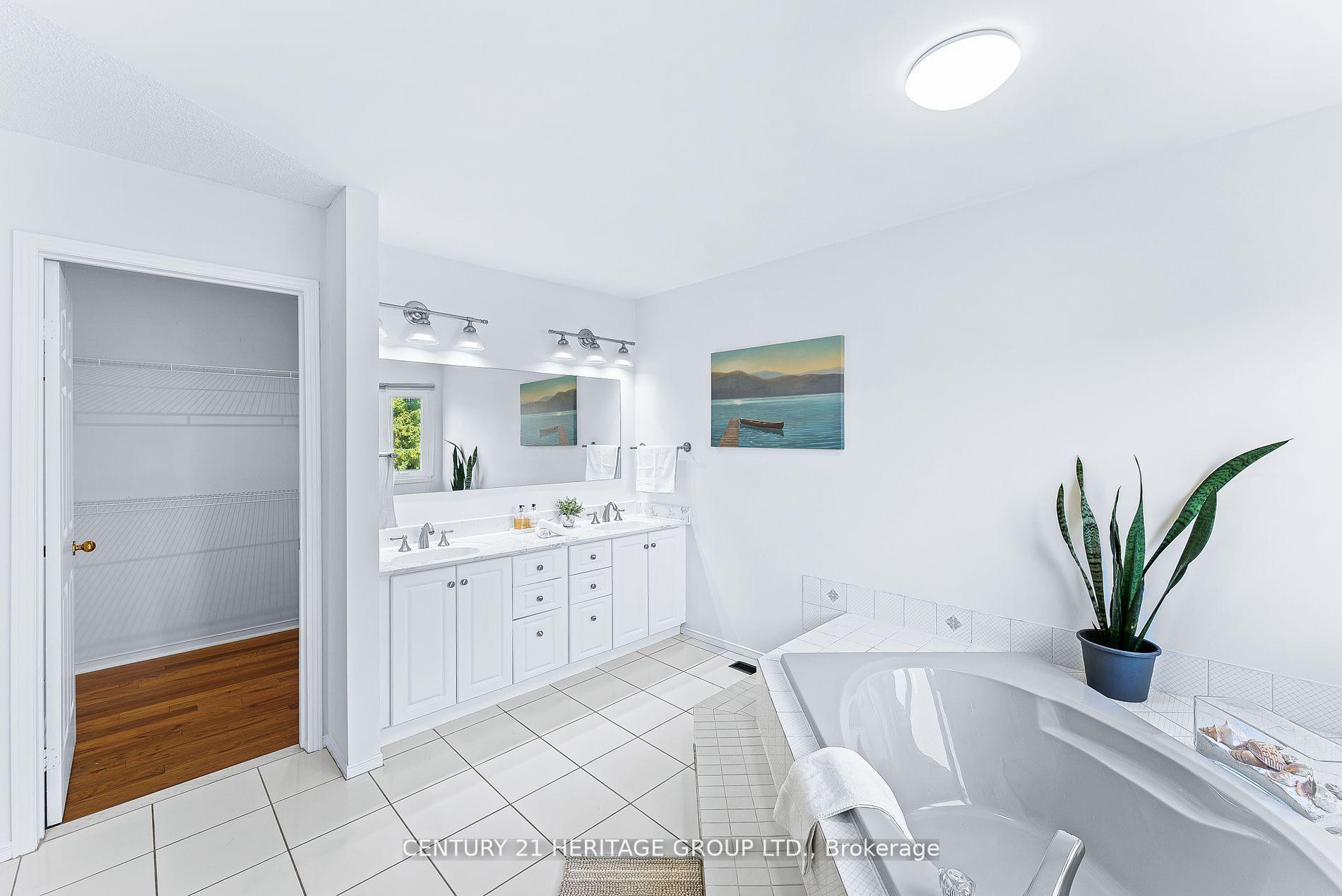 Photo 18 of 140 Tamarac Trail S, Aurora, Aurora Highlands — HOMEH
