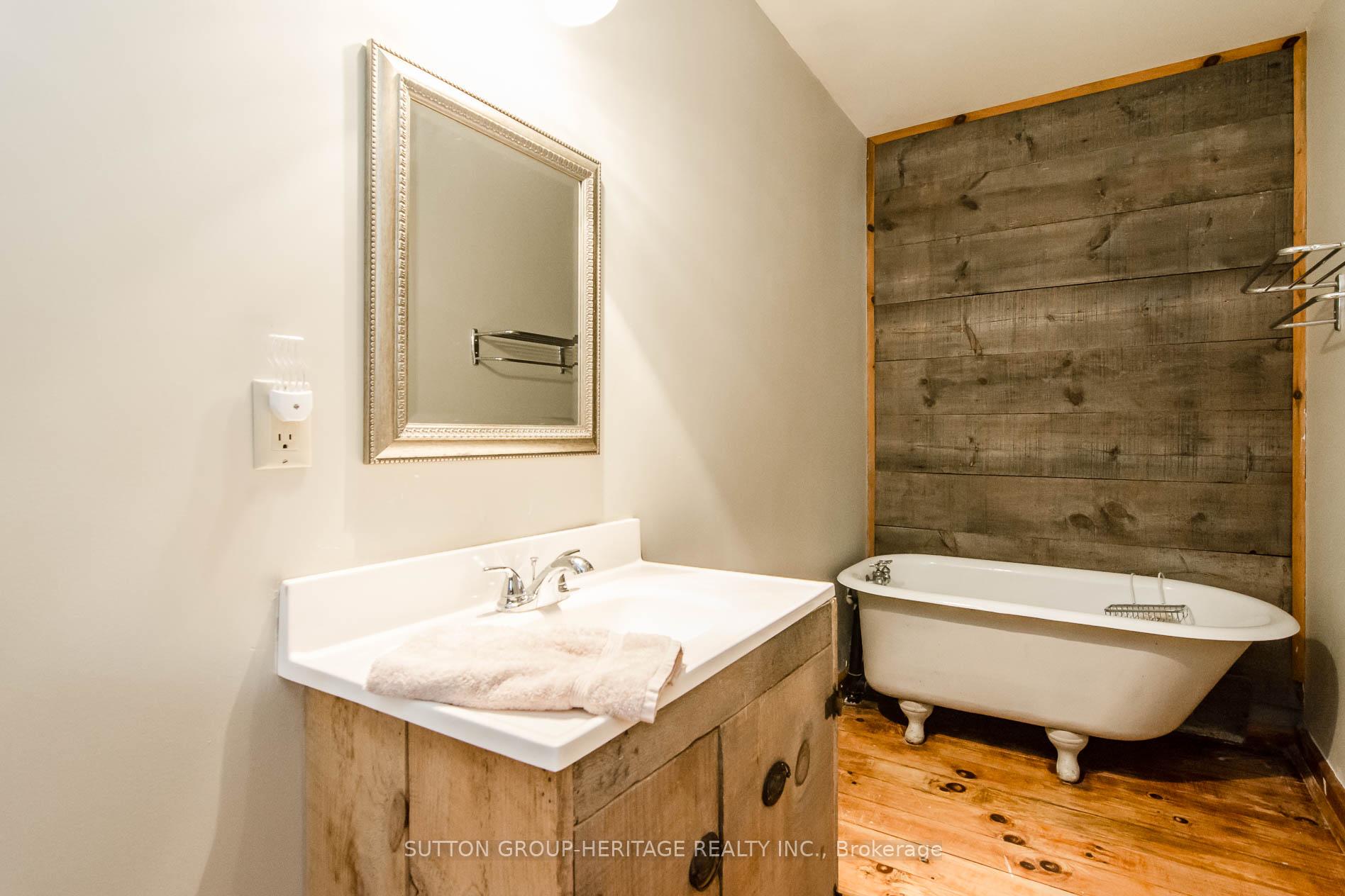 Photo 19 of 3390 Concession 9 Road, Pickering, Rural Pickering — HOMEH