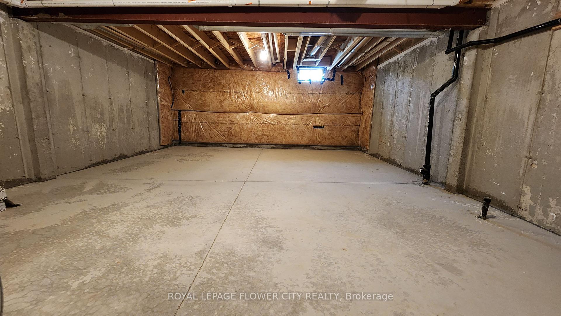 Photo 16 of Unit 91, 120 Court Drive, Brant, Paris — HOMEH