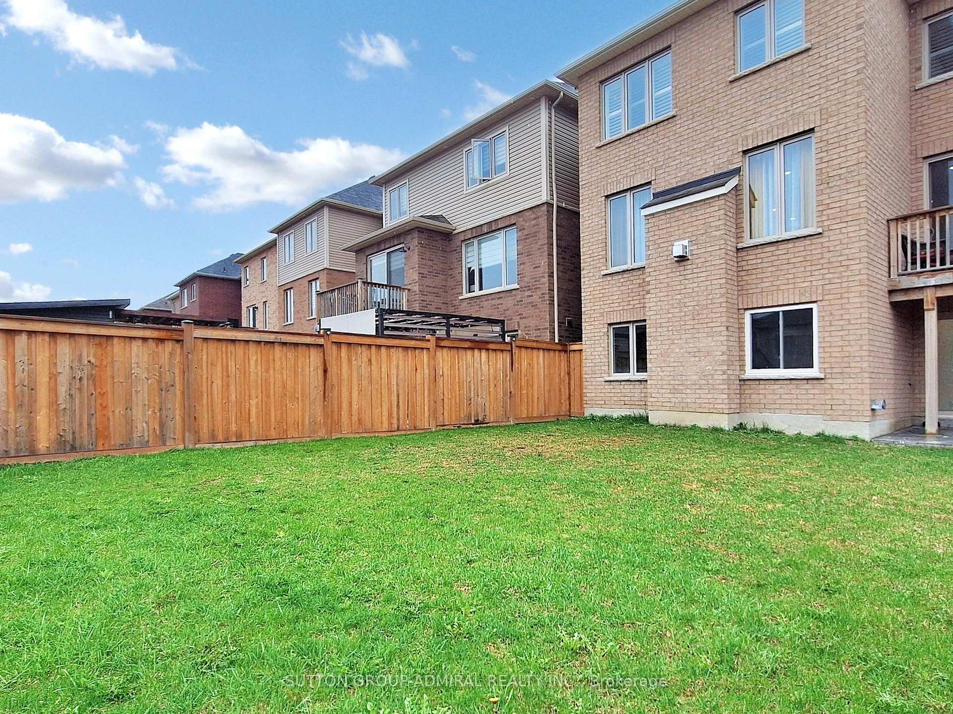Photo 25 of 22 Casserley (Main) Crescent, New Tecumseth, Tottenham — HOMEH