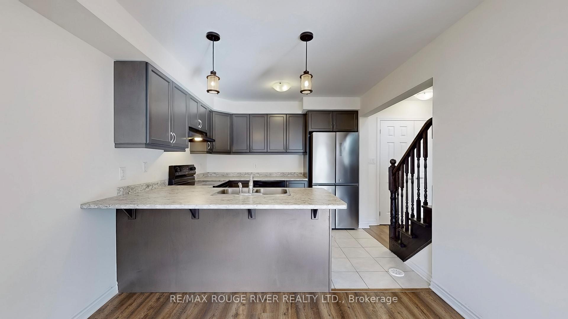 Photo 12 of 1056 Clipper Lane, Pickering, Rural Pickering — HOMEH