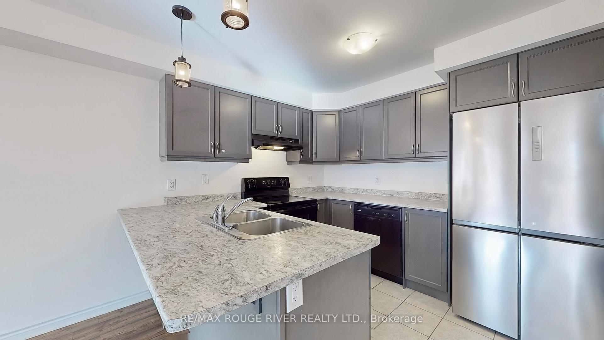 Photo 15 of 1056 Clipper Lane, Pickering, Rural Pickering — HOMEH