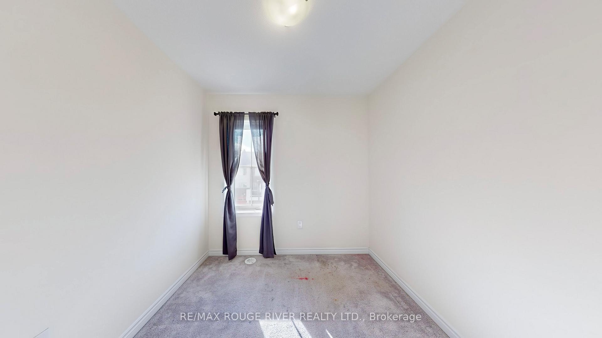 Photo 35 of 1056 Clipper Lane, Pickering, Rural Pickering — HOMEH