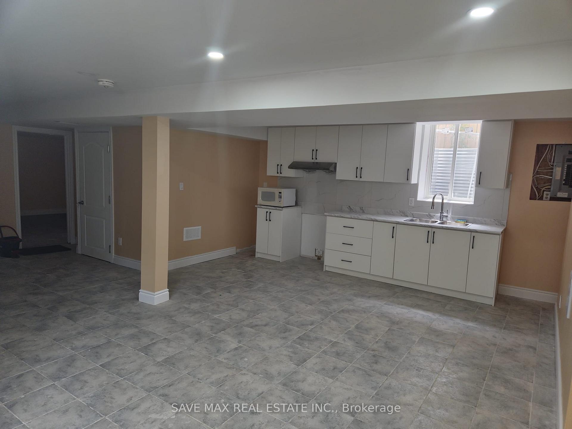 Photo 1 of Unit Basement, 75 Fountainbridge Drive, Caledon, Bolton East — HOMEH