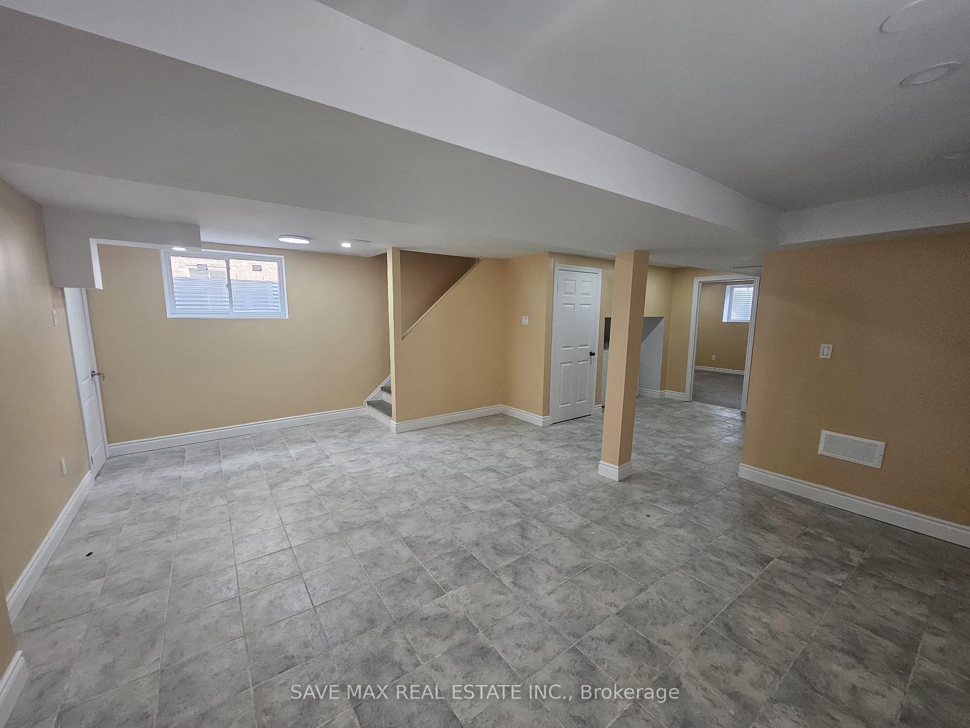 Photo 10 of Unit Basement, 75 Fountainbridge Drive, Caledon, Bolton East — HOMEH