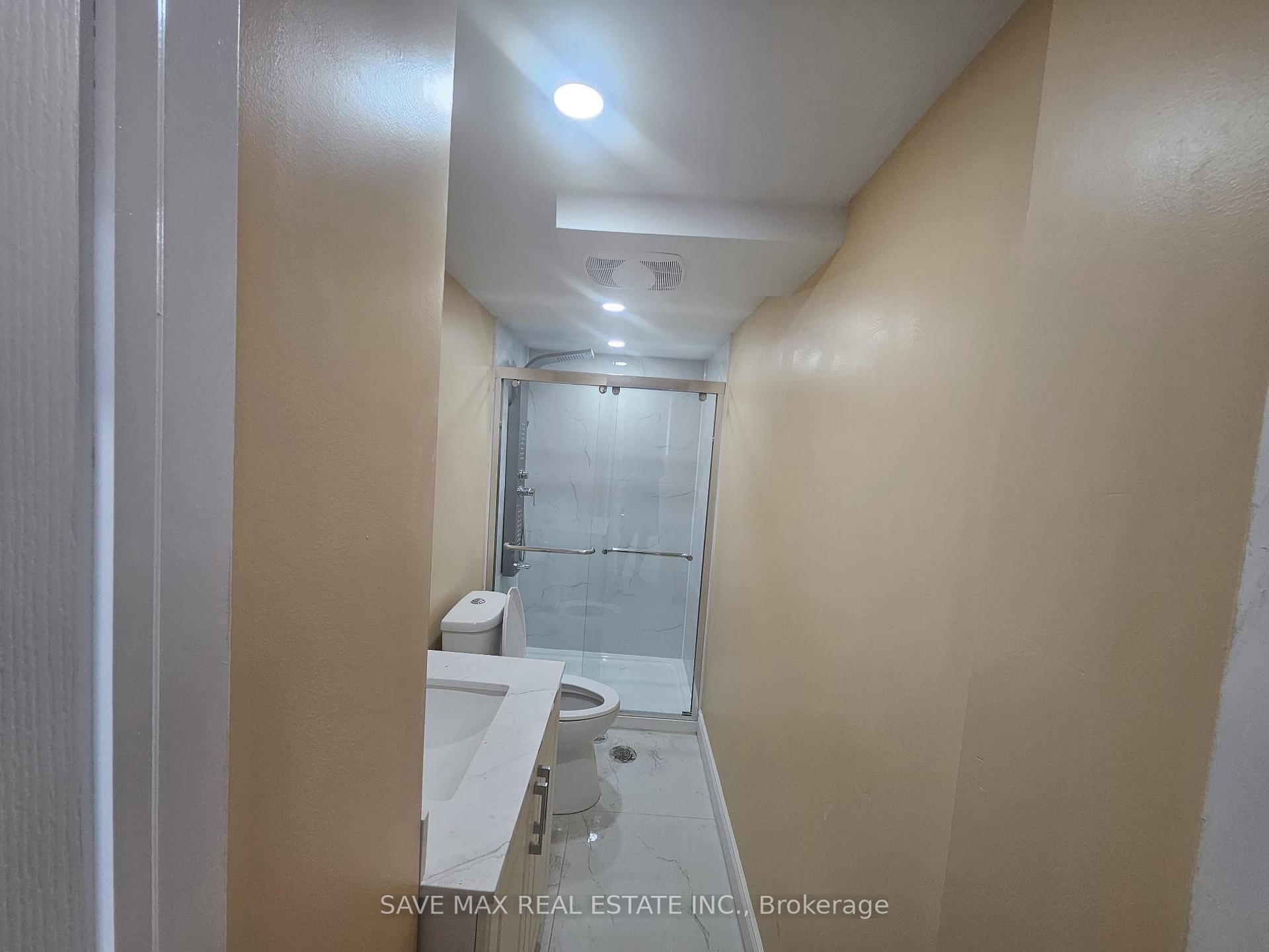 Photo 14 of Unit Basement, 75 Fountainbridge Drive, Caledon, Bolton East — HOMEH