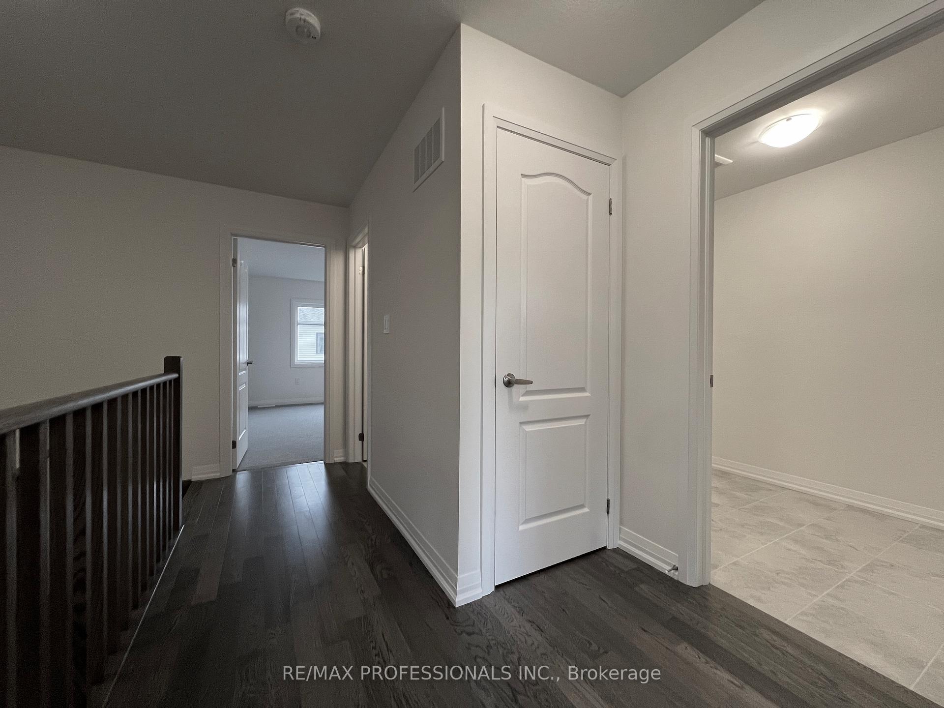 Photo 29 of 110 Granville Crescent, Haldimand — HOMEH