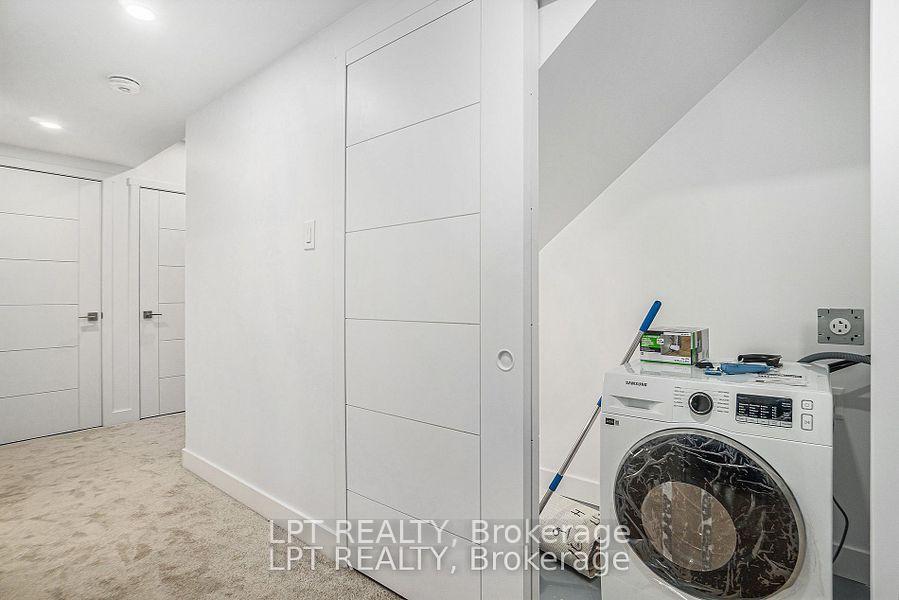 Photo 7 of Unit A, 14 Stevens Avenue, Ottawa, Vanier — HOMEH
