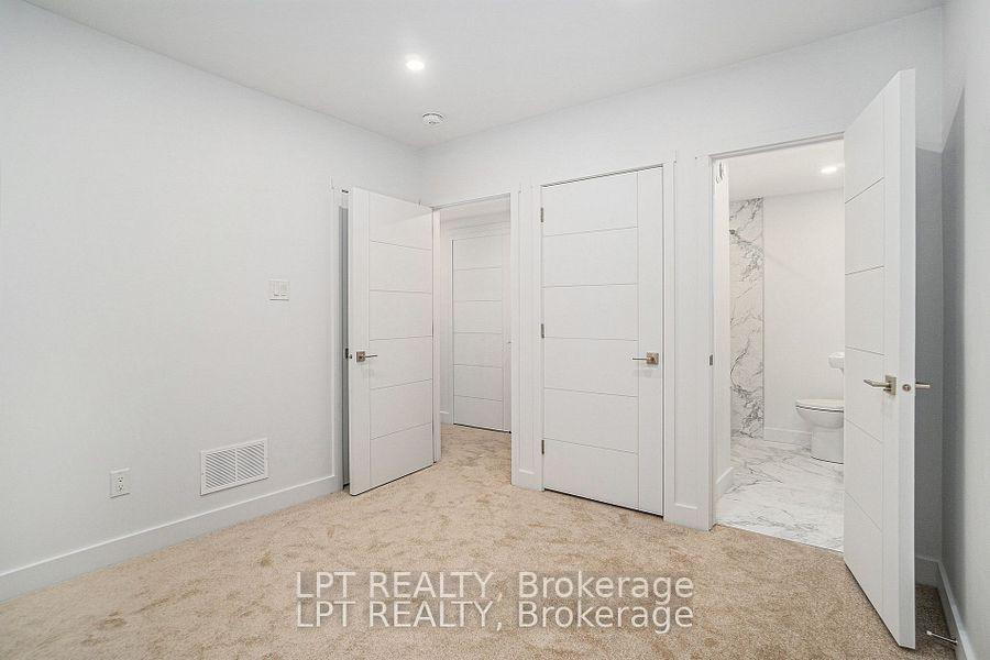 Photo 4 of Unit A, 14 Stevens Avenue, Ottawa, Vanier — HOMEH