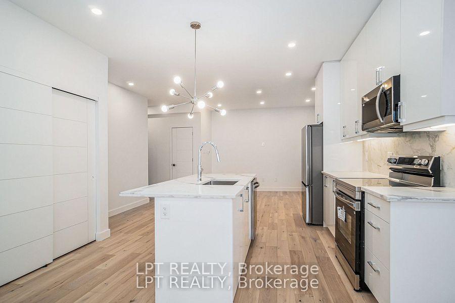 Photo 14 of Unit A, 14 Stevens Avenue, Ottawa, Vanier — HOMEH
