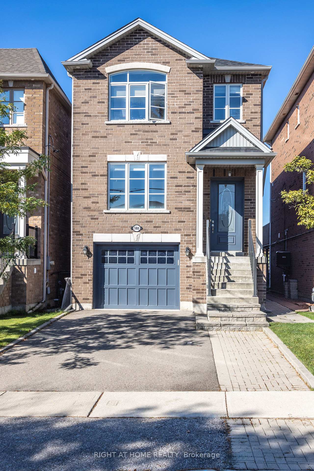 Front of 58B Thirty Second Street
