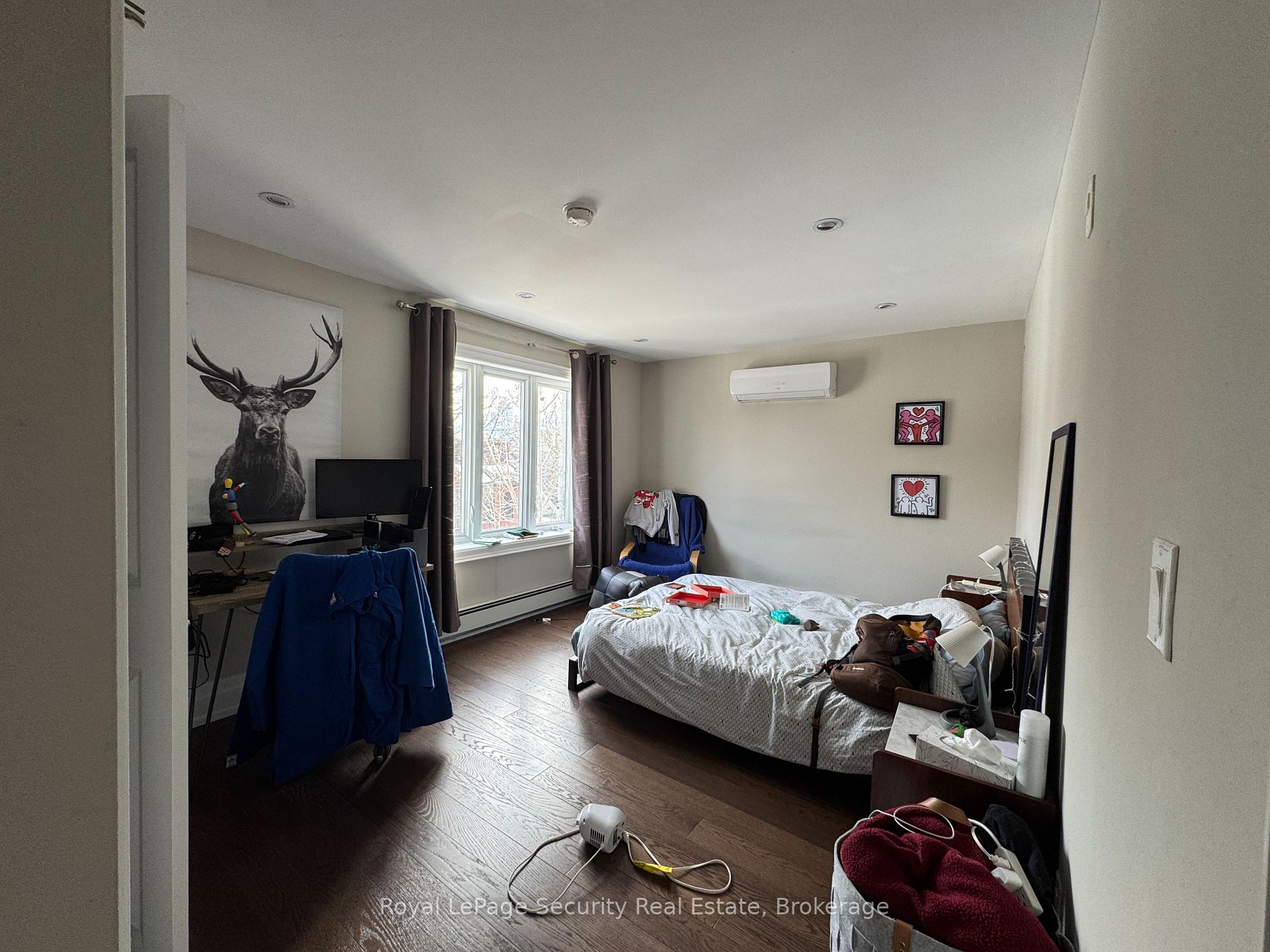 Photo 7 of Unit 1, 62 Lippincott Street, Toronto, Kensington-Chinatown — HOMEH